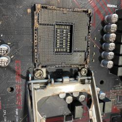 AS-IS MSI MPG Z390 Gaming Plus LGA1151 M.2 USB 3.1 Gen 2 DDR4 HDMI DVI CFX ATX Z390 Gaming Motherboard