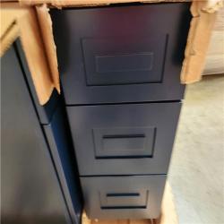 Phoenix Location Mixed Blue Kitchen Cabinet Pallet (4 Cabinets)