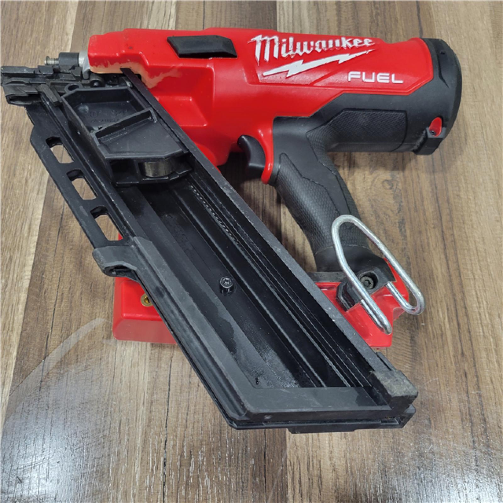 AS-IS Milwaukee M18 FUEL 3-1/2 in. 18-Volt 30-Degree Lithium-Ion Brushless Cordless Framing Nailer (Tool-Only)