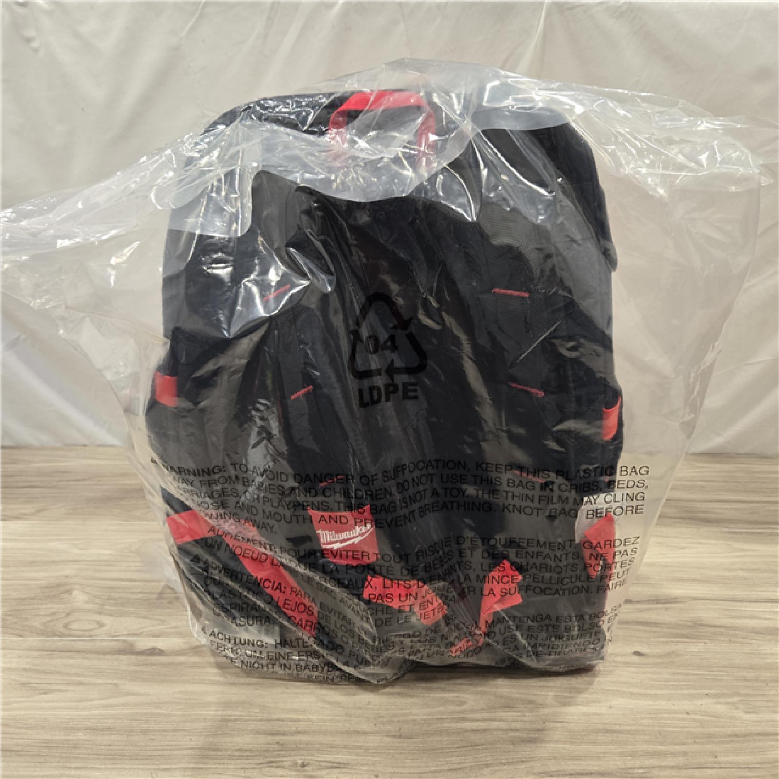 NEW! - Milwaukee 15 in. PACKOUT Backpack