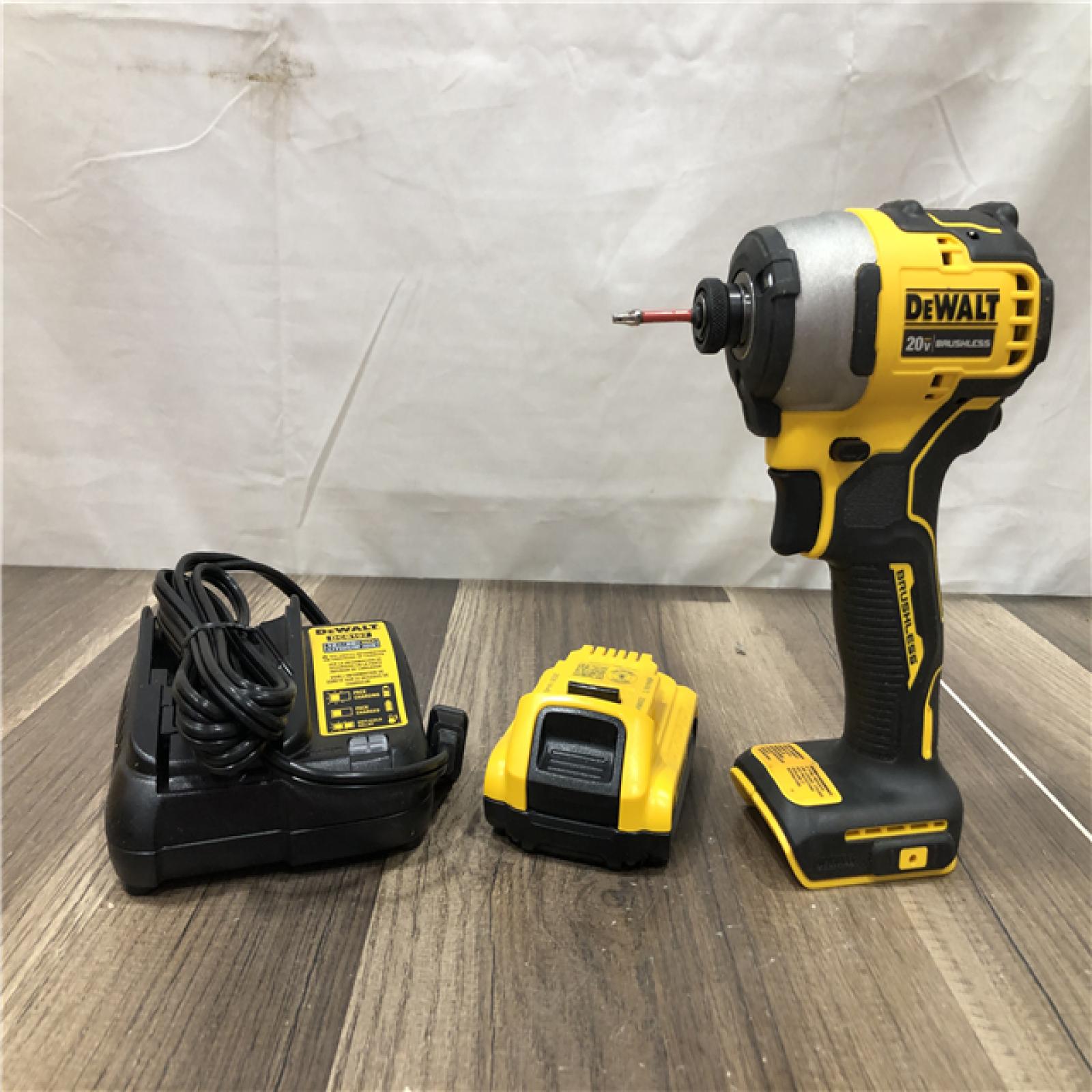 AS-IS DEWALT Atomic 20V Max Lithium-Ion Brushless Cordless Compact 1/4 in. Impact Driver Kit