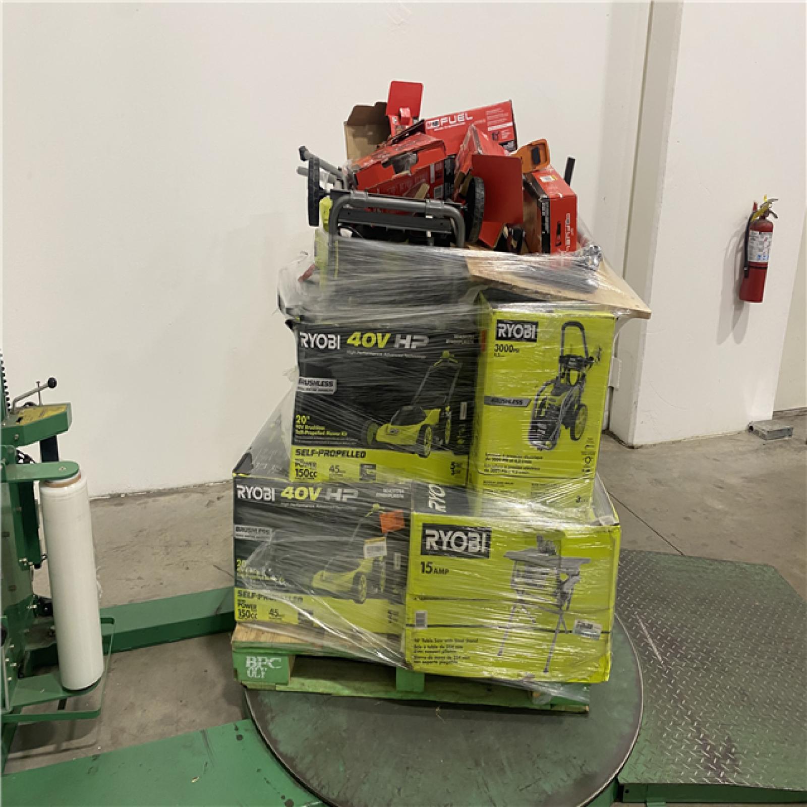 Dallas Location - As-Is Tool Pallet