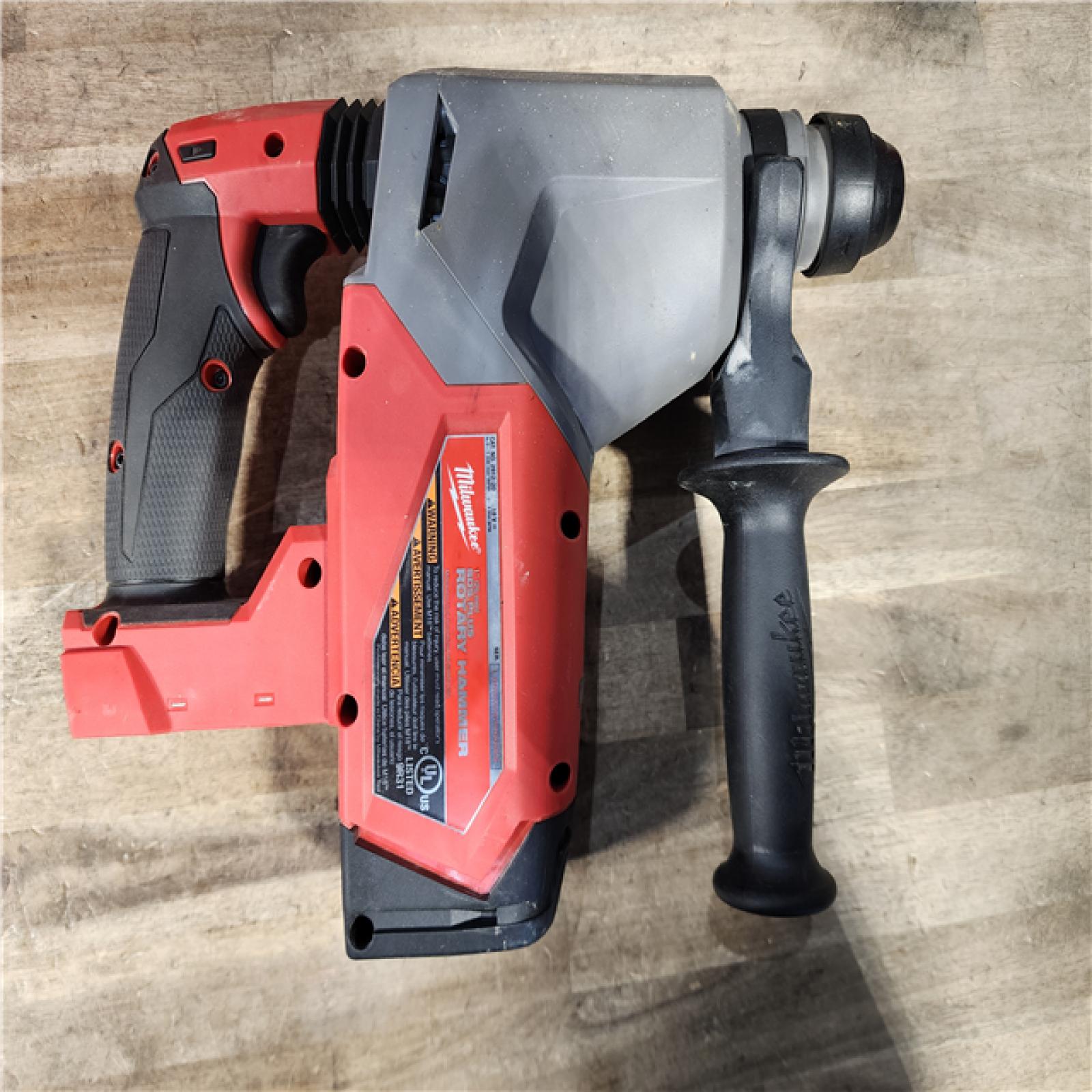 HOUSTON LOCATION - AS-IS Milwaukee FUEL 18V Lithium-Ion Brushless 1 in. Cordless SDS-Plus Rotary Hammer Kit