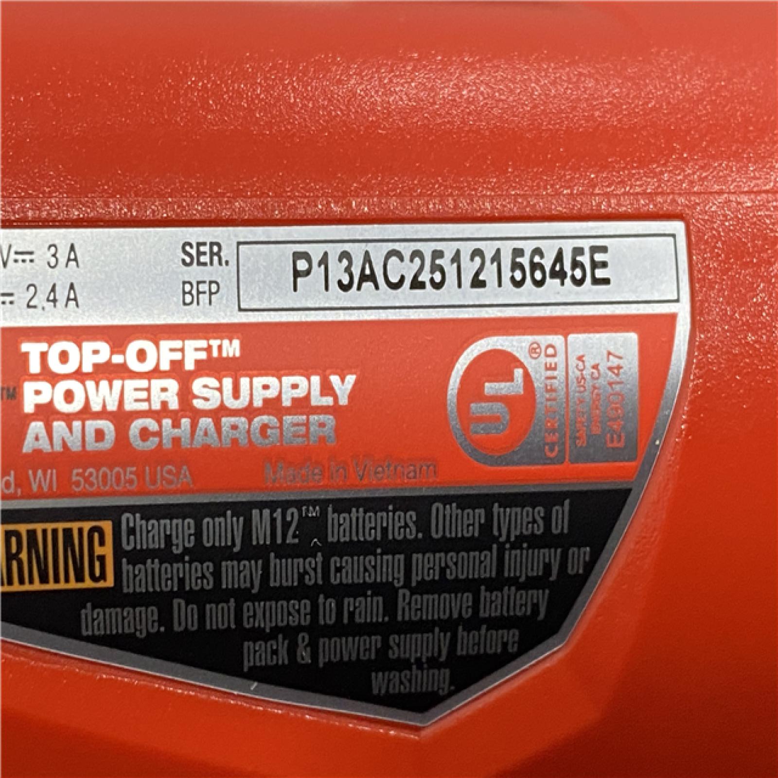 AS-IS Milwaukee Men's X-Large 12V Lithium-Ion Cordless TOUGHSHELL Black Heated Jacket (Jacket Only)