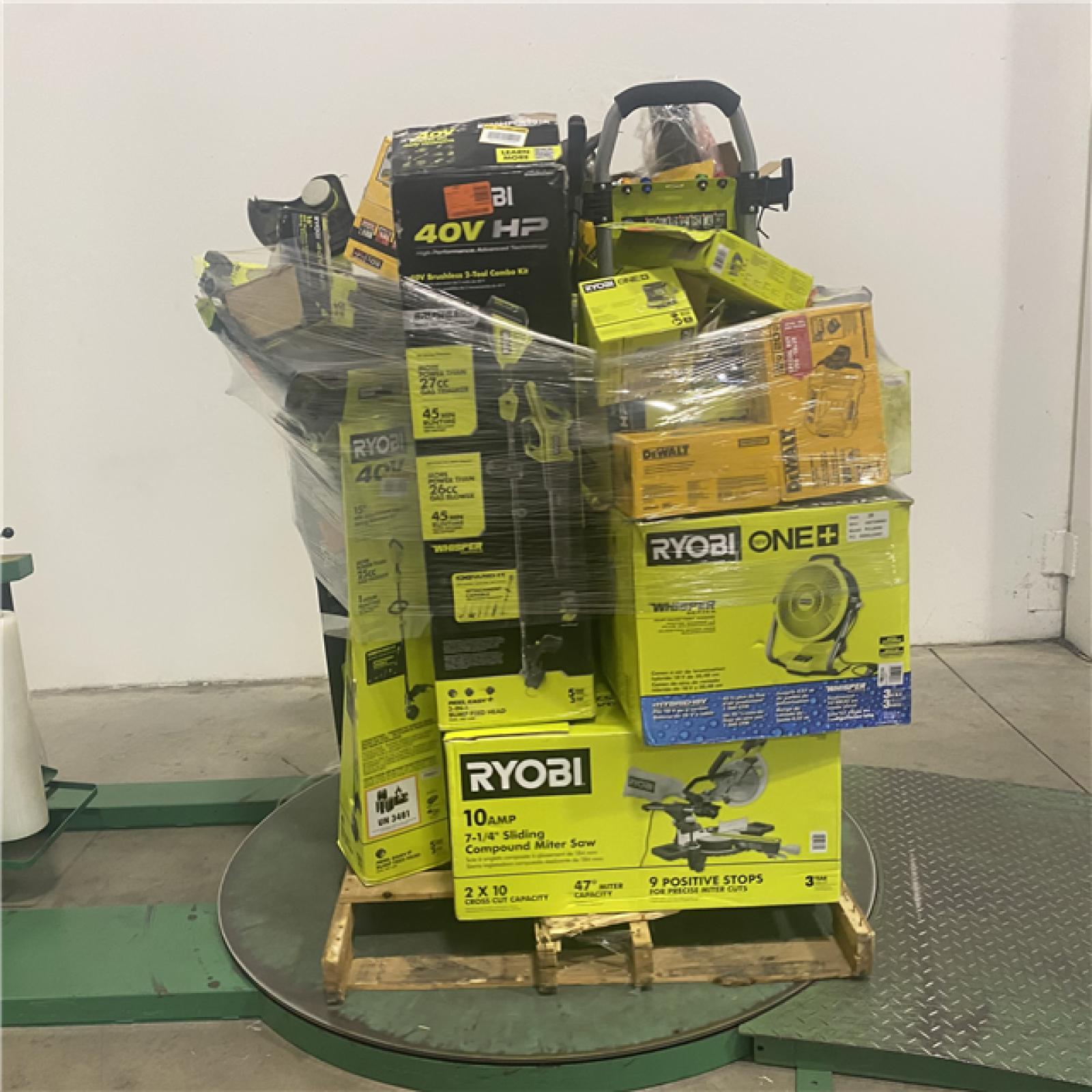 Dallas Location - As-Is Tool Pallet