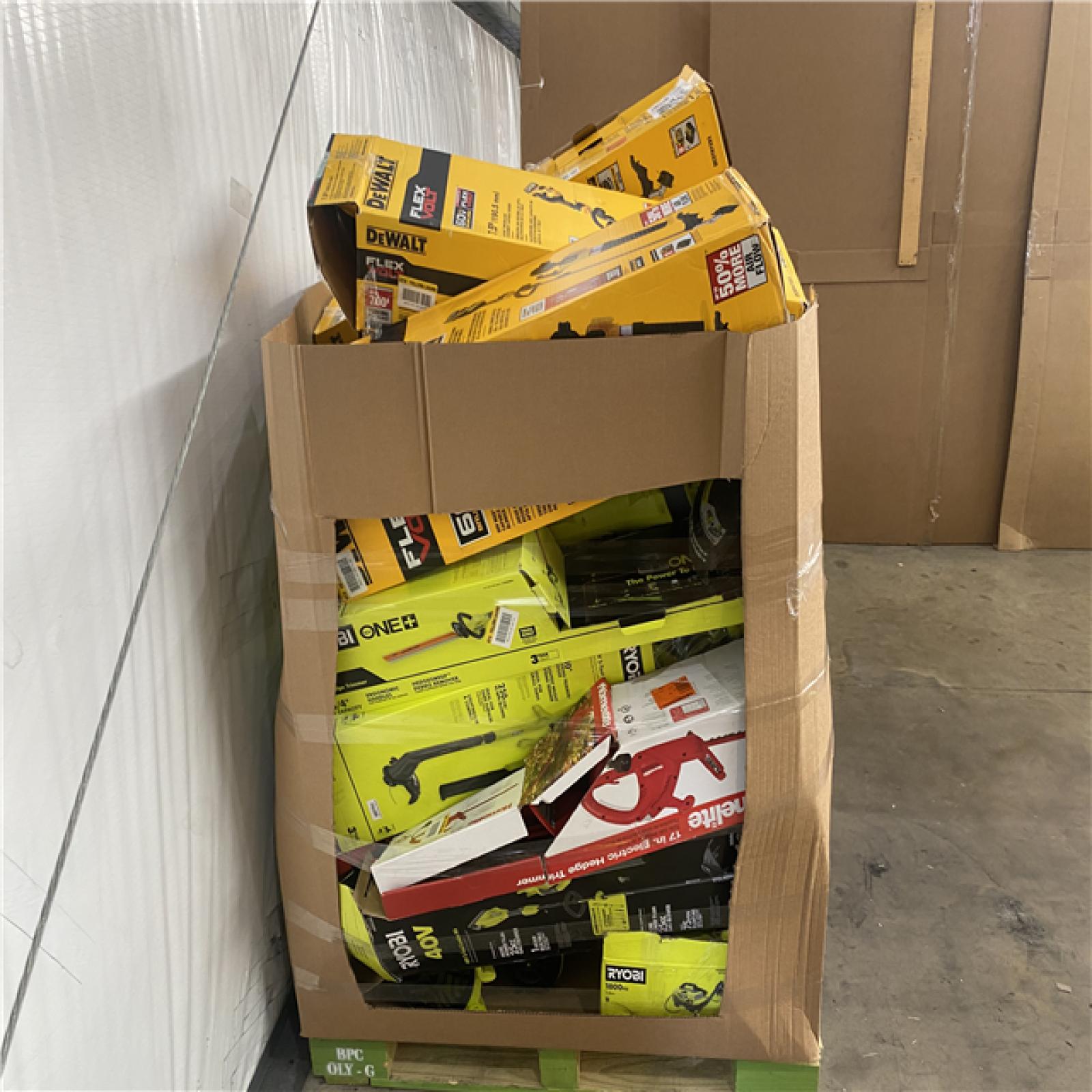 Houston Location AS IS - Tool Pallet