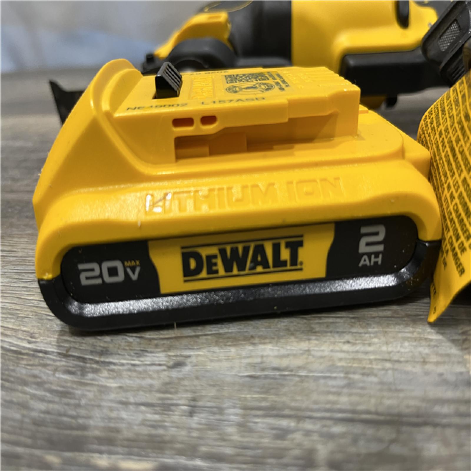 AS-IS DEWALT ATOMIC 20V MAX Cordless Brushless Oscillating Multi Tool Kit