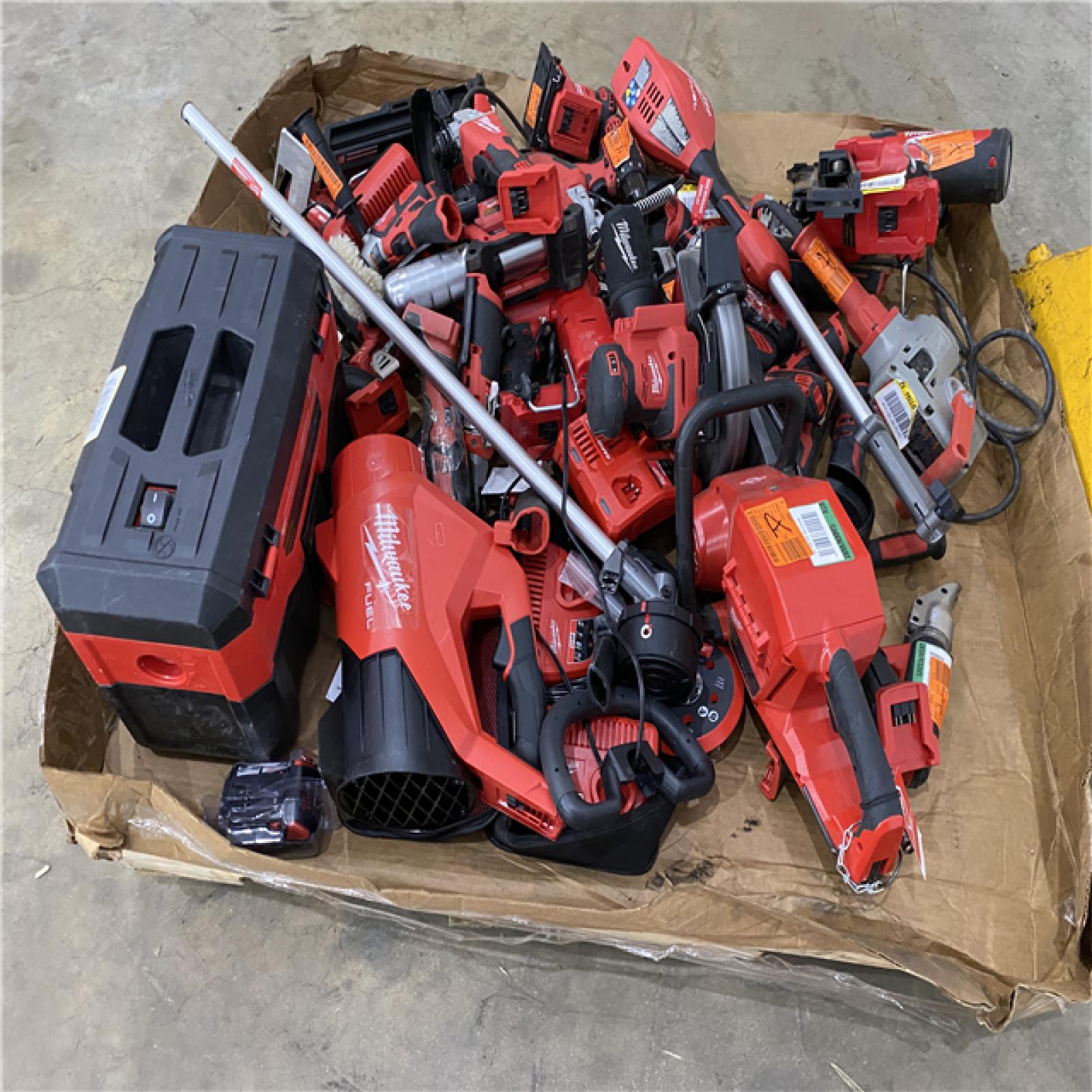 Houston Location AS IS - Tool Pallet