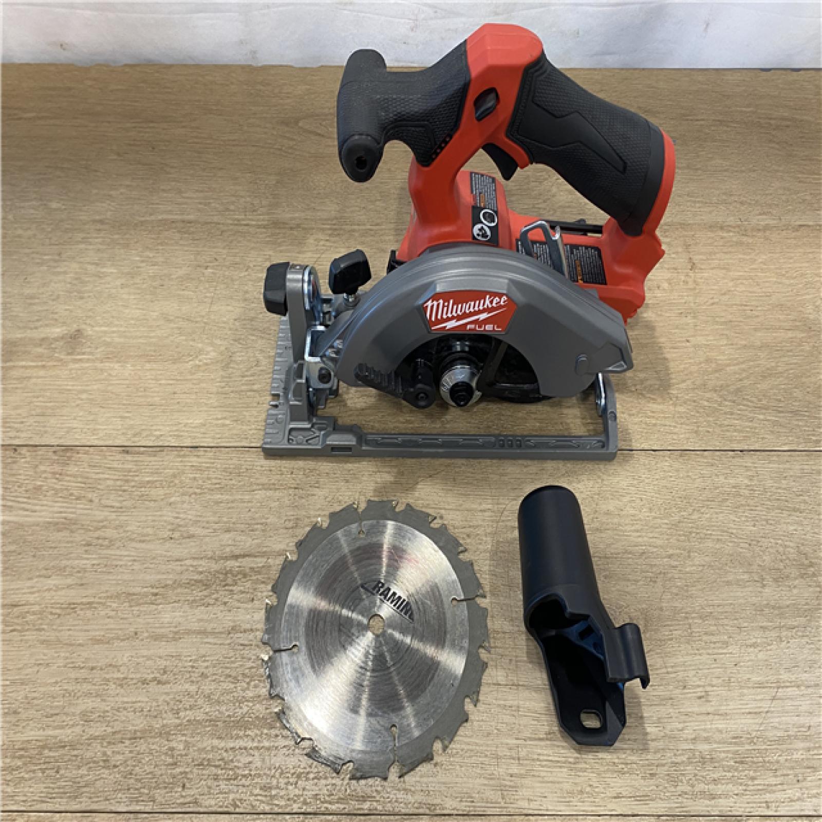 AS-IS MILWAUKEE M12 CIRCULAR SAW (Tool-Only)