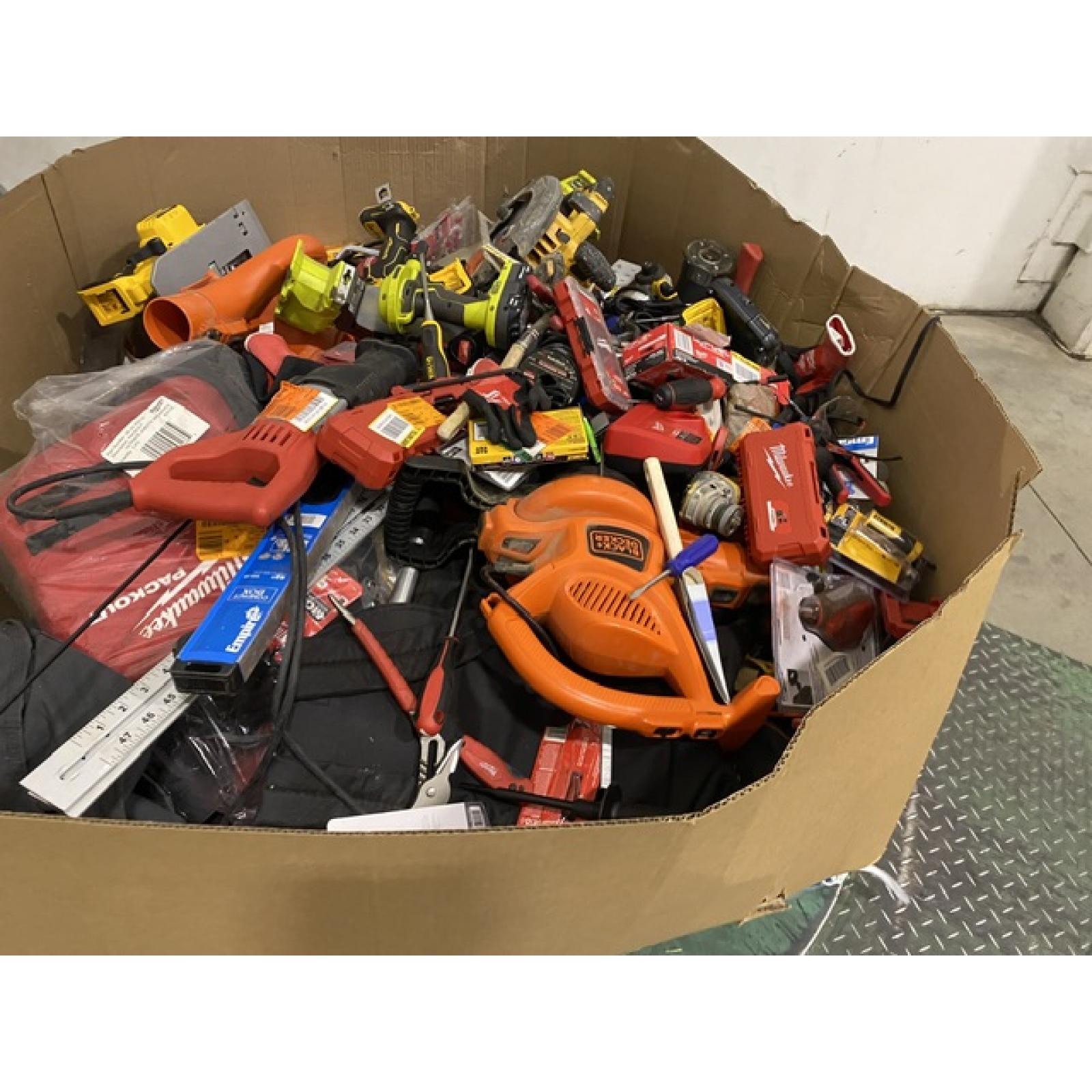 Dallas Location - As-Is Tool Pallet