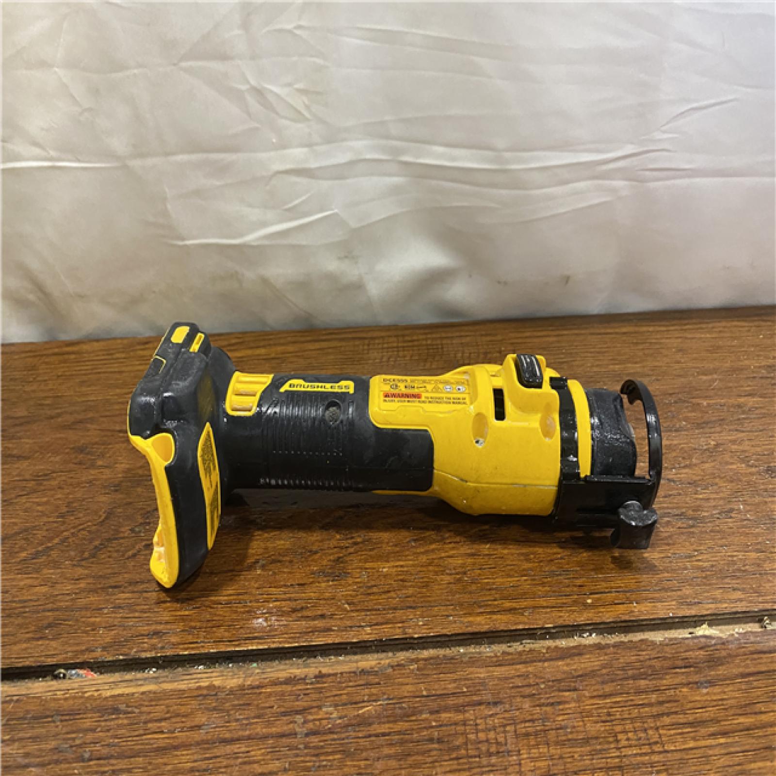 AS-IS DEWALT 20V MAX Cordless Cut Out Tool