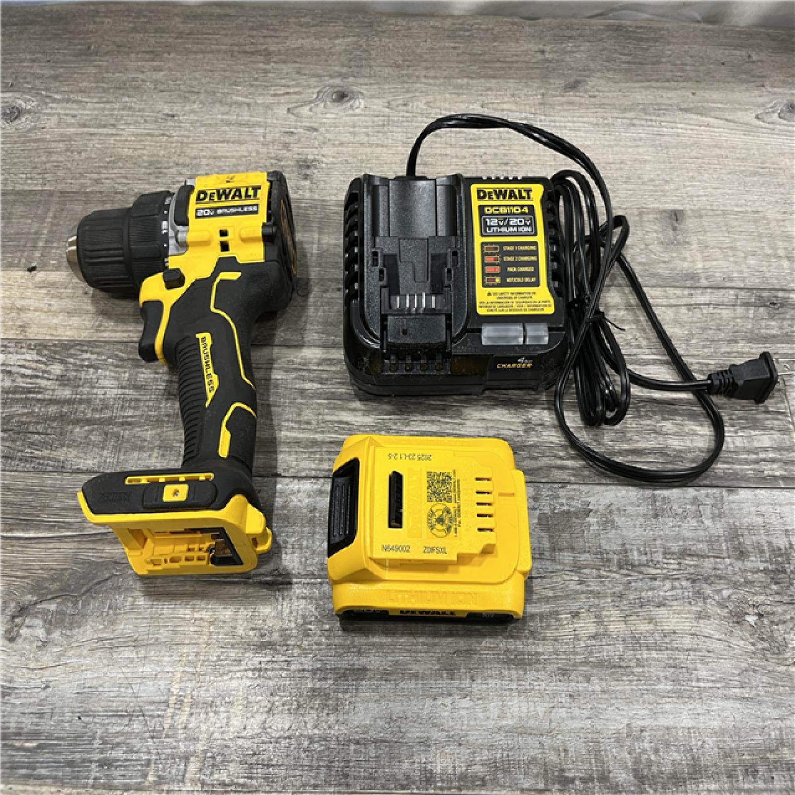 AS-IS DEWALT Atomic 20V Lithium-Ion Cordless Compact 1/2 in. Drill/Driver Kit