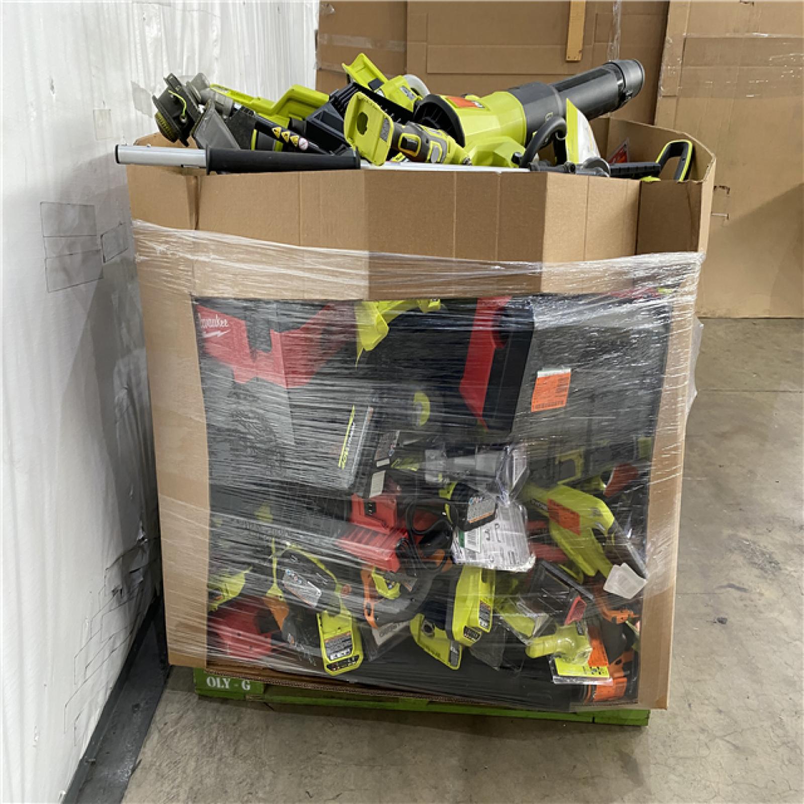 Houston Location AS IS - Tool Pallet