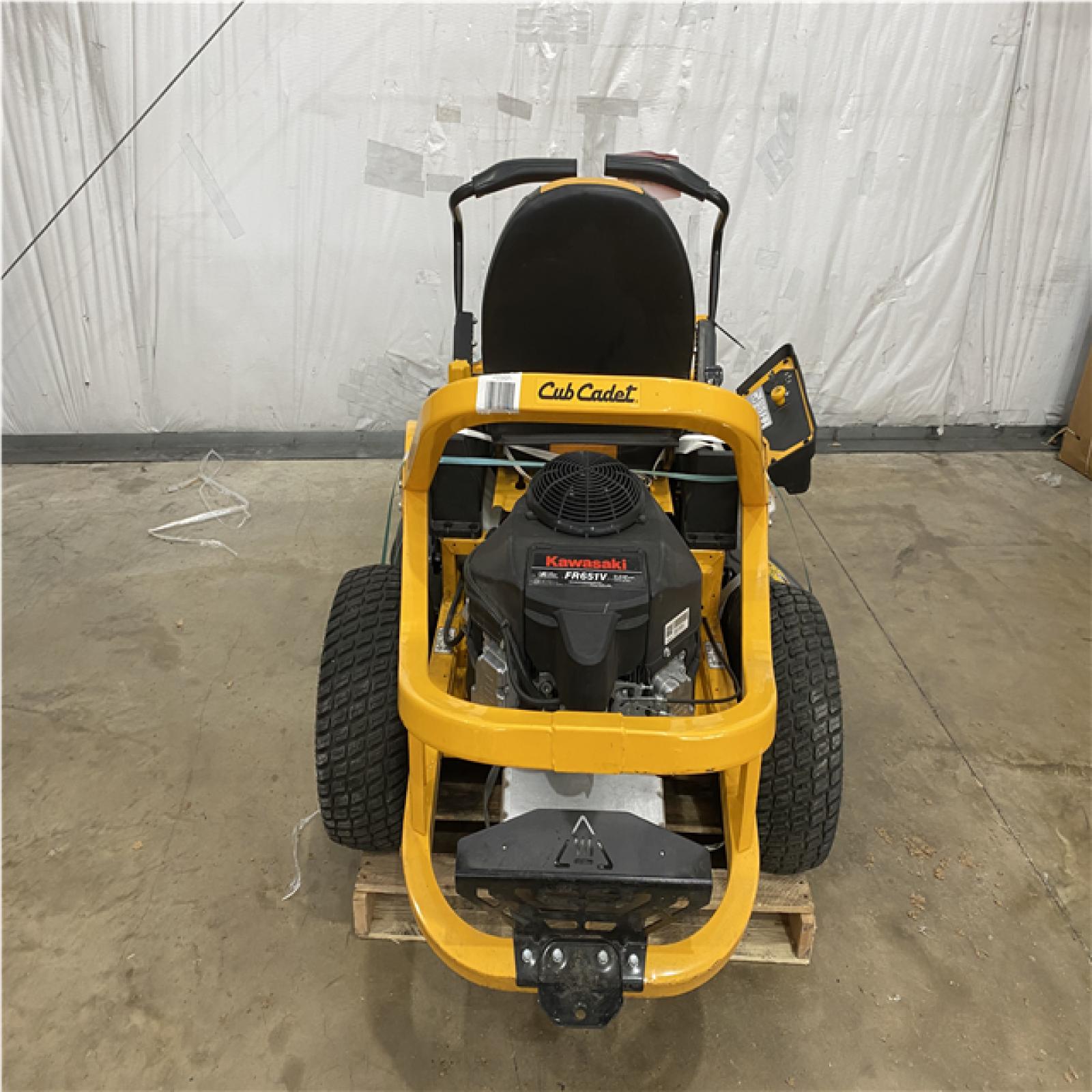 Houston Location - AS-IS Outdoor Power Equipment CUB CADET ZT1 42 SIT DOWN MOWER