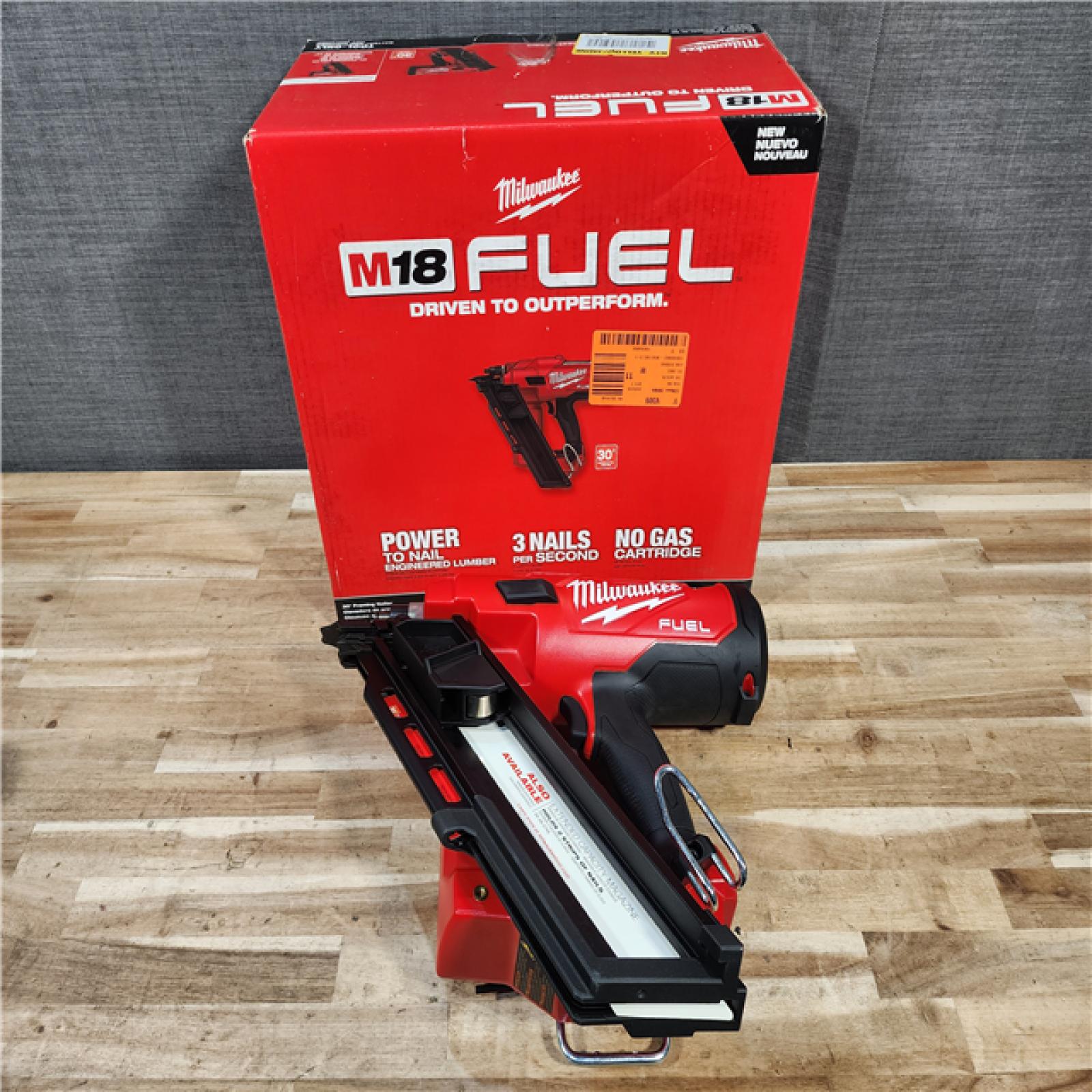 HOUSTON LOCATION - AS-IS (APPEARS LIKE NEW) Milwaukee FUEL 3-1/2 in. 18-Volt 30-Degree Lithium-Ion Brushless Cordless Framing Nailer (Tool-Only)