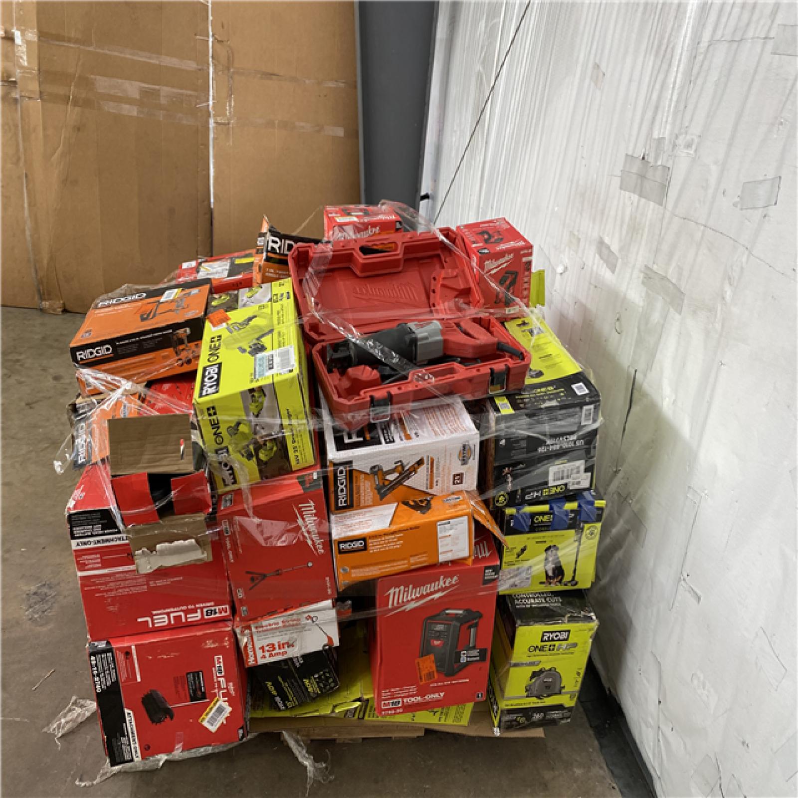 Houston Location AS IS - Tool Pallet