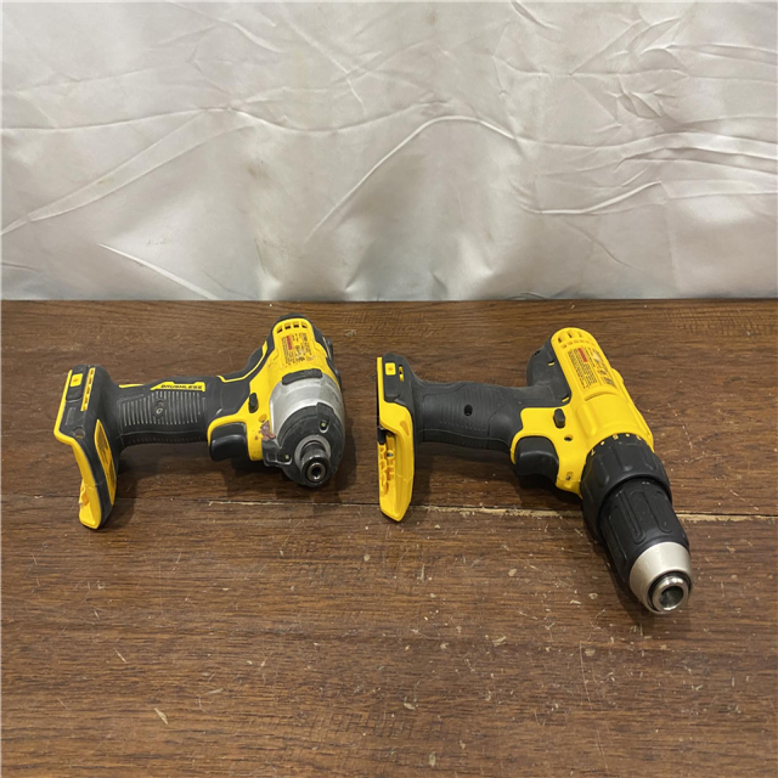 AS-IS DeWALTA® 20V MAX Cordless Drill Driver/Impact Driver Combo Kit 1.3 Ah Lithium Ion