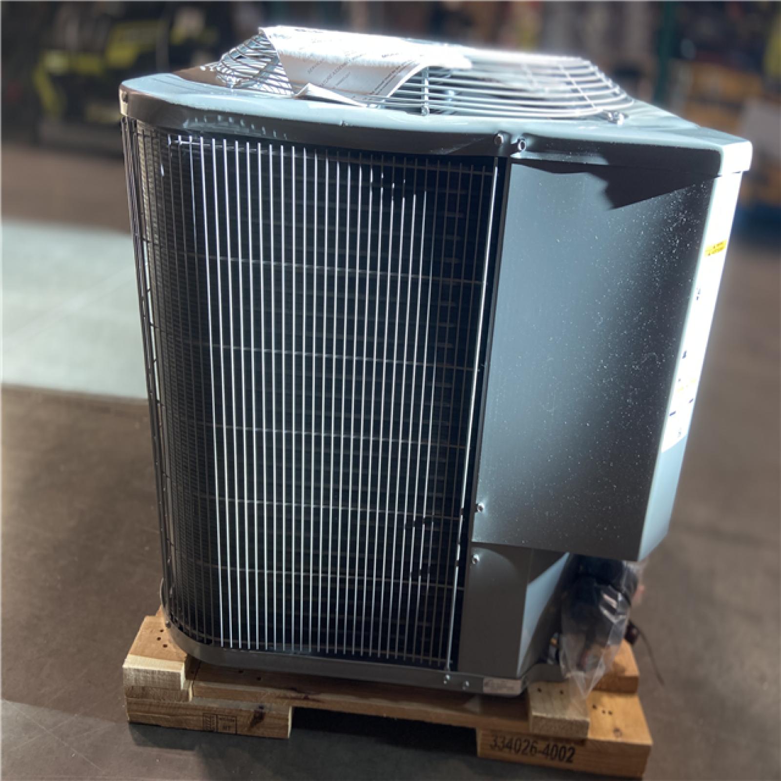 DALLAS LOCATION - Smartcomfort® by Carrier 2.5 Ton 14.3 Seer2 Heat Pump