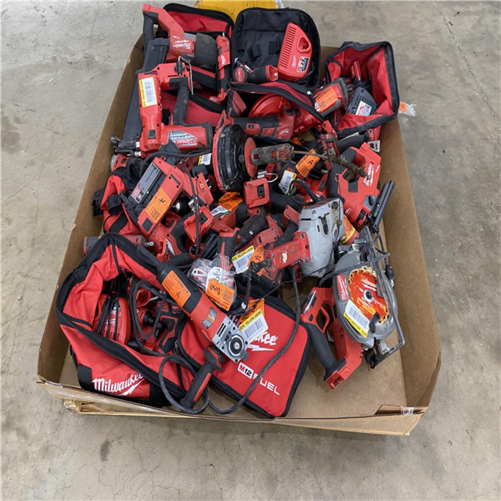 Houston Location AS IS - Tool Pallet