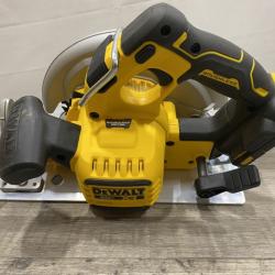 AS-IS DEWALT 20-Volt MAX 7-1/4 in. Cordless Circular Saw (Tool Only)