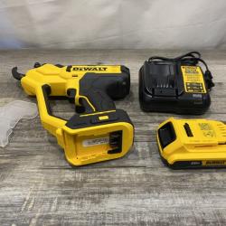 AS-IS DEWALT 20V MAX Cordless Battery Powered Pruner Kit