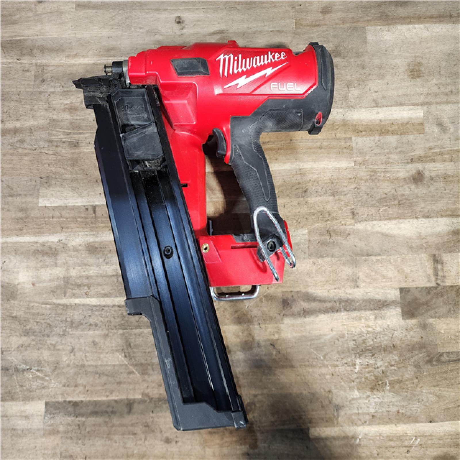 HOUSTON LOCATION - AS-IS Milwaukee 2744-20 M18 FUEL 3-1/2 in. 18V 21-Degree Lithium-Ion Brushless Cordless Framing Nailer (Tool-Only)