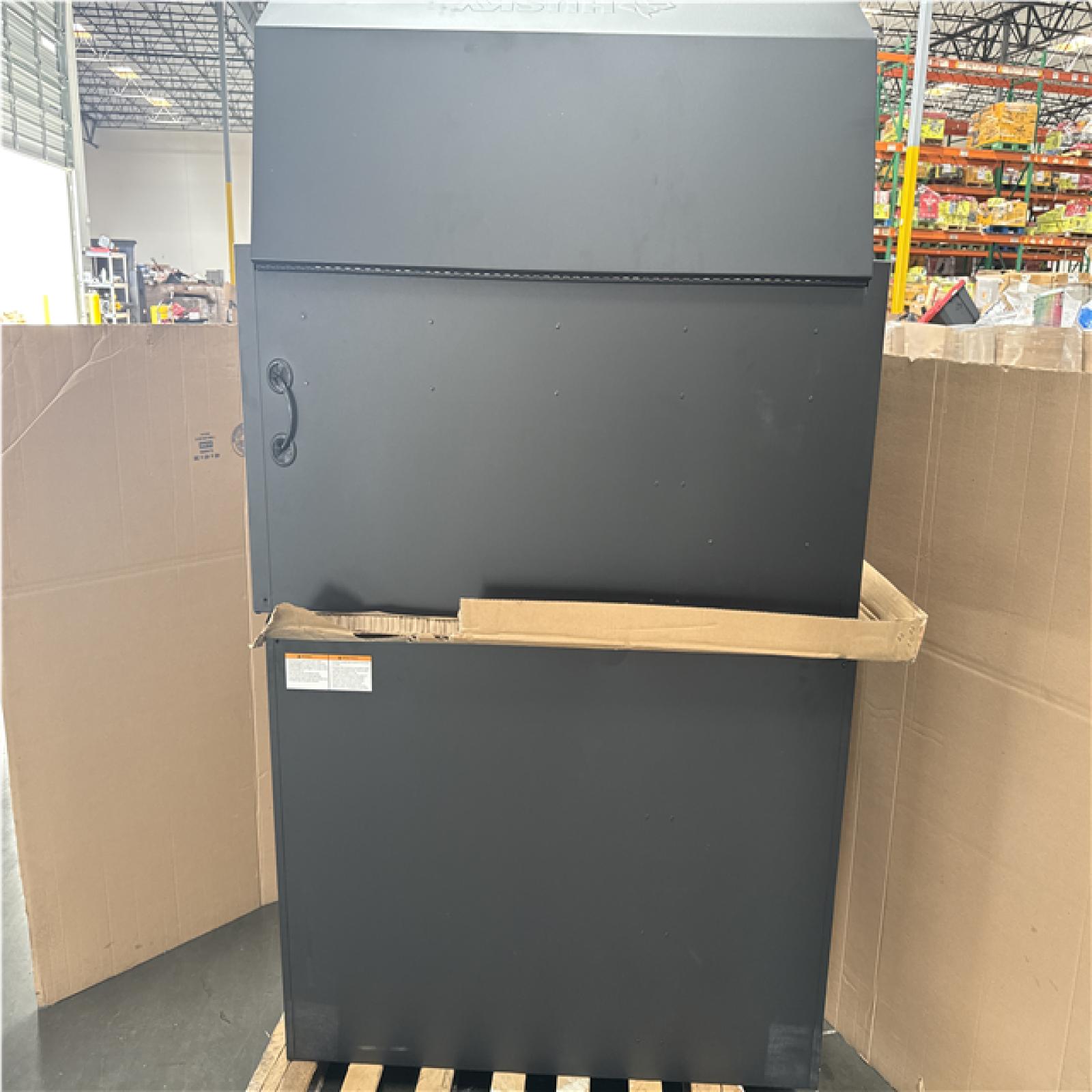 CALIFORNIA AS IS HUSKY 15 DRAWER TOOL CHEST