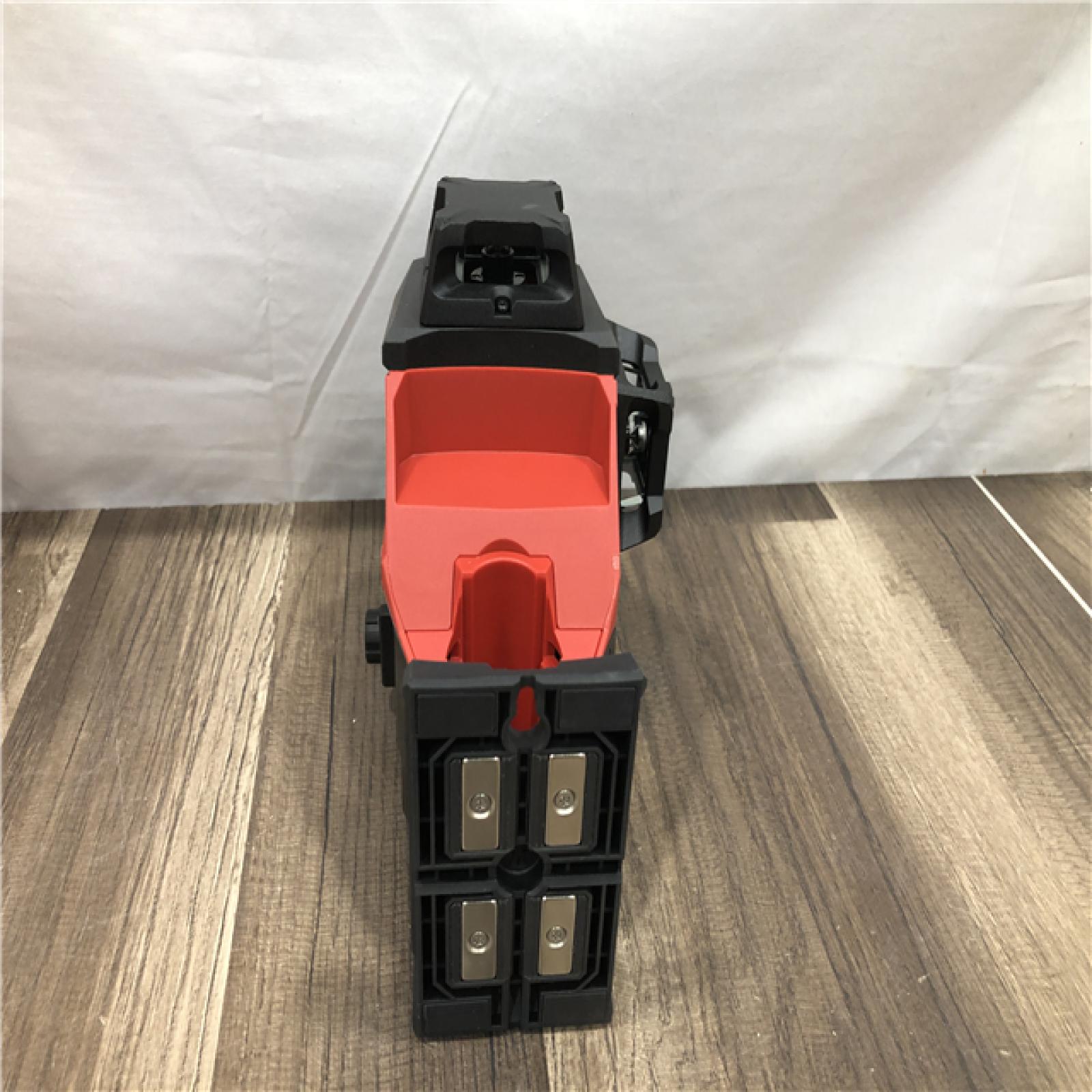 AS-IS Milwaukee 12-Volt Lithium-Ion Cordless Green 250 ft. 3-Plane Laser Level Kit