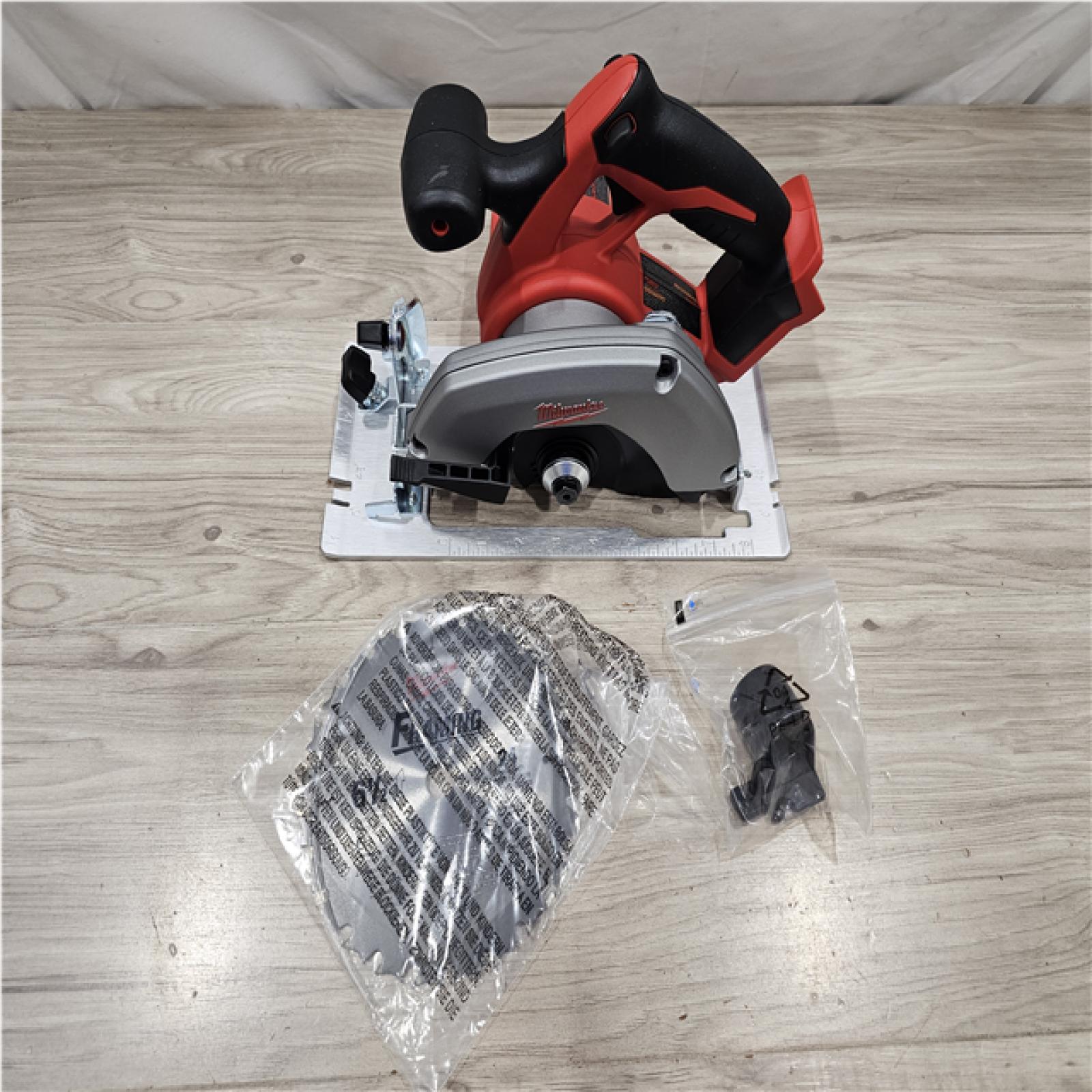 AS-IS Milwaukee FUEL 18V Lithium-Ion Brushless Cordless 6-1/2 in. Circular Saw (Tool-Only)
