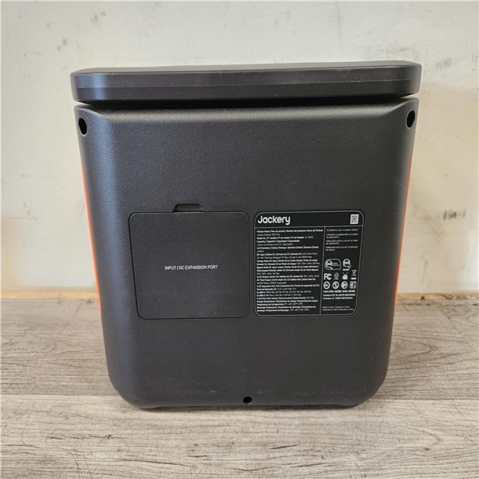 Phoenix Location AS-IS Jackery Solar Generator Explorer 1000 Plus 1264.64Wh/2000W Model No. JE-1000C