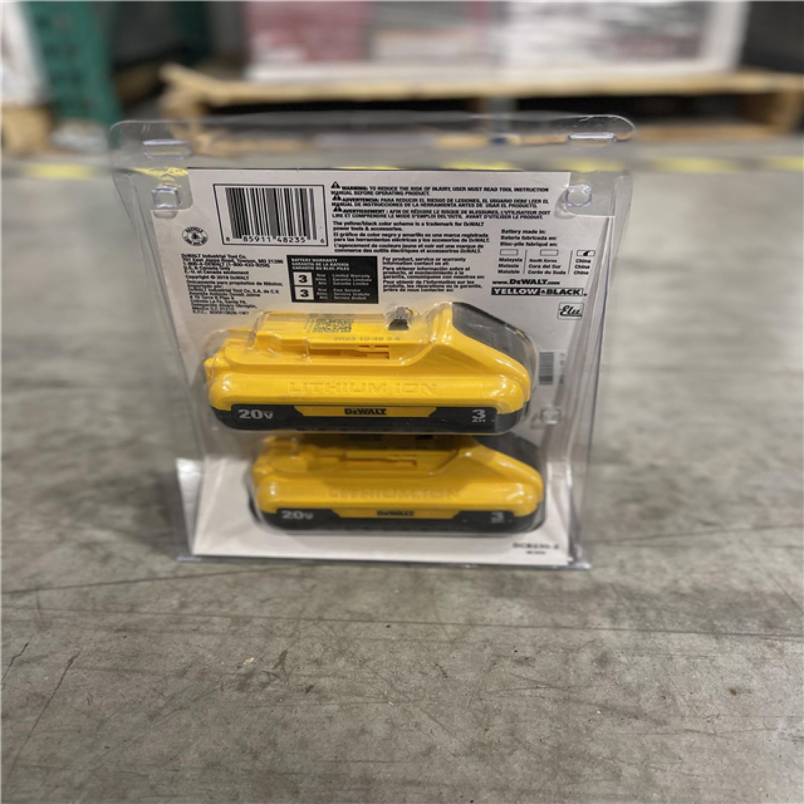 NEW!- DEWALT 20V MAX Compact Lithium-Ion 3.0Ah Battery Pack (2 Pack)