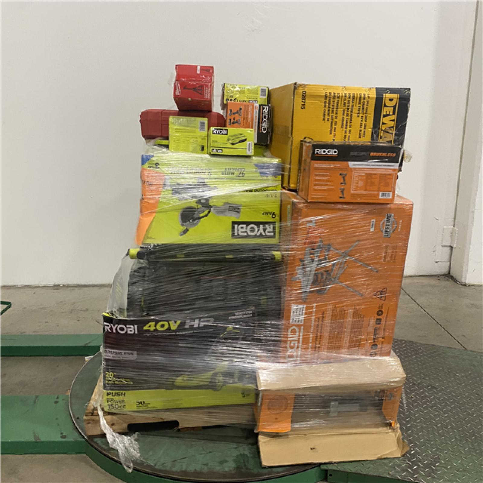Dallas Location - As-Is Tool Pallet