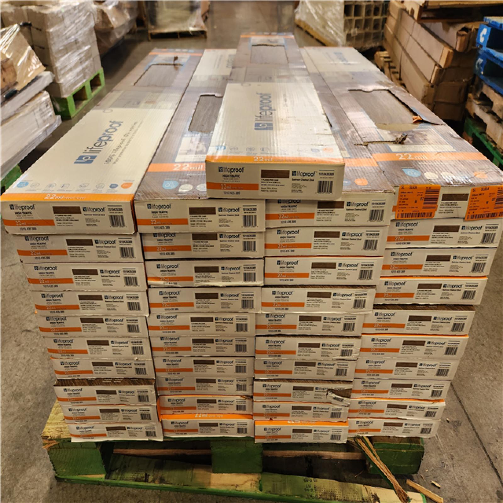 Phoenix Location NEW Lifeproof Eastmoor Chestnut 22 MIL x 8.7 in. W x 48 in. L Click Lock Waterproof Luxury Vinyl Plank Flooring (824 sq. ft. 41 case)
