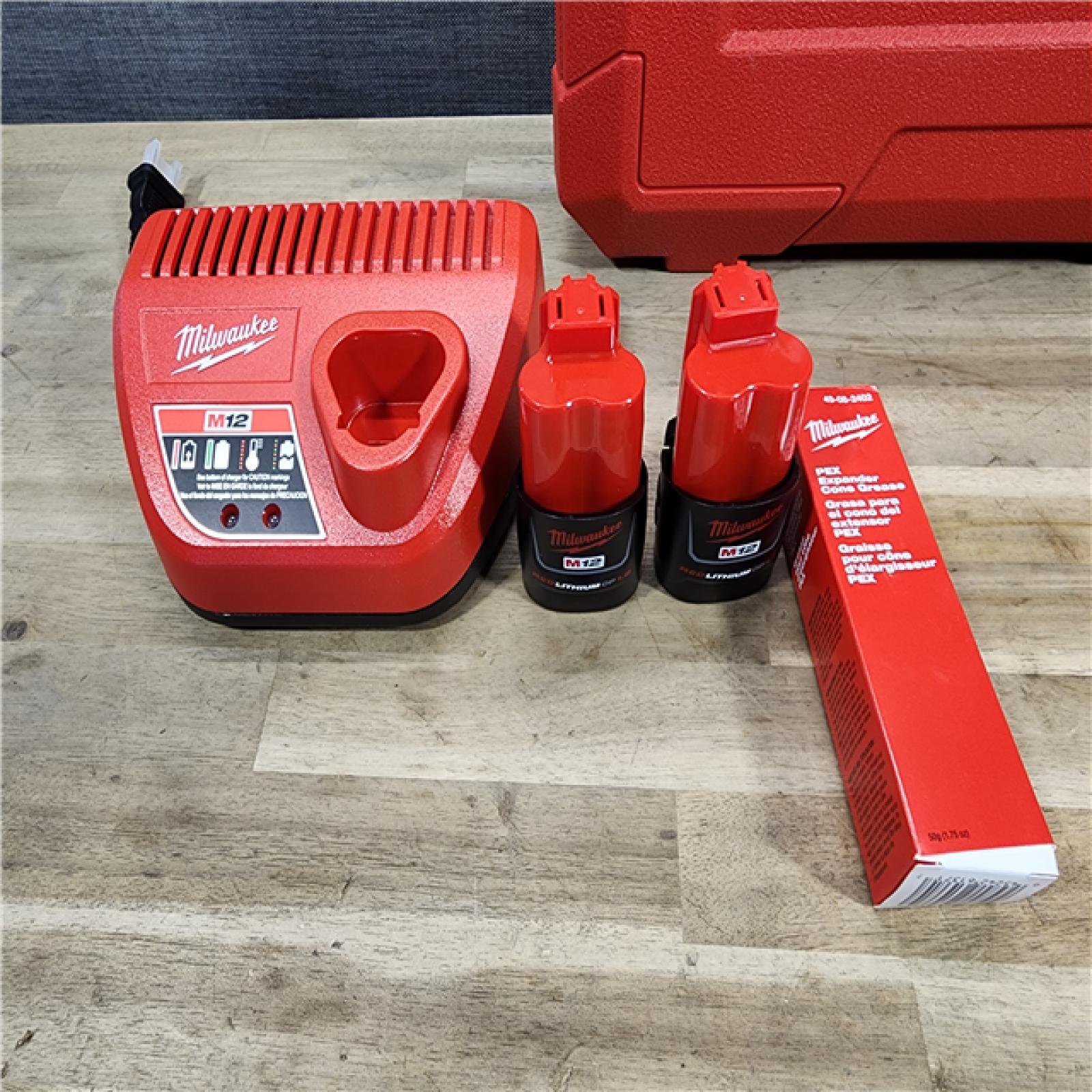 HOUSTON LOCATION - AS-IS (APPEARS LIKE NEW) Milwaukee M12 12-Volt Lithium-Ion Cordless PEX Expansion Tool Kit with (2) 1.5 Ah Batteries, (3) Expansion Heads and Hard Case