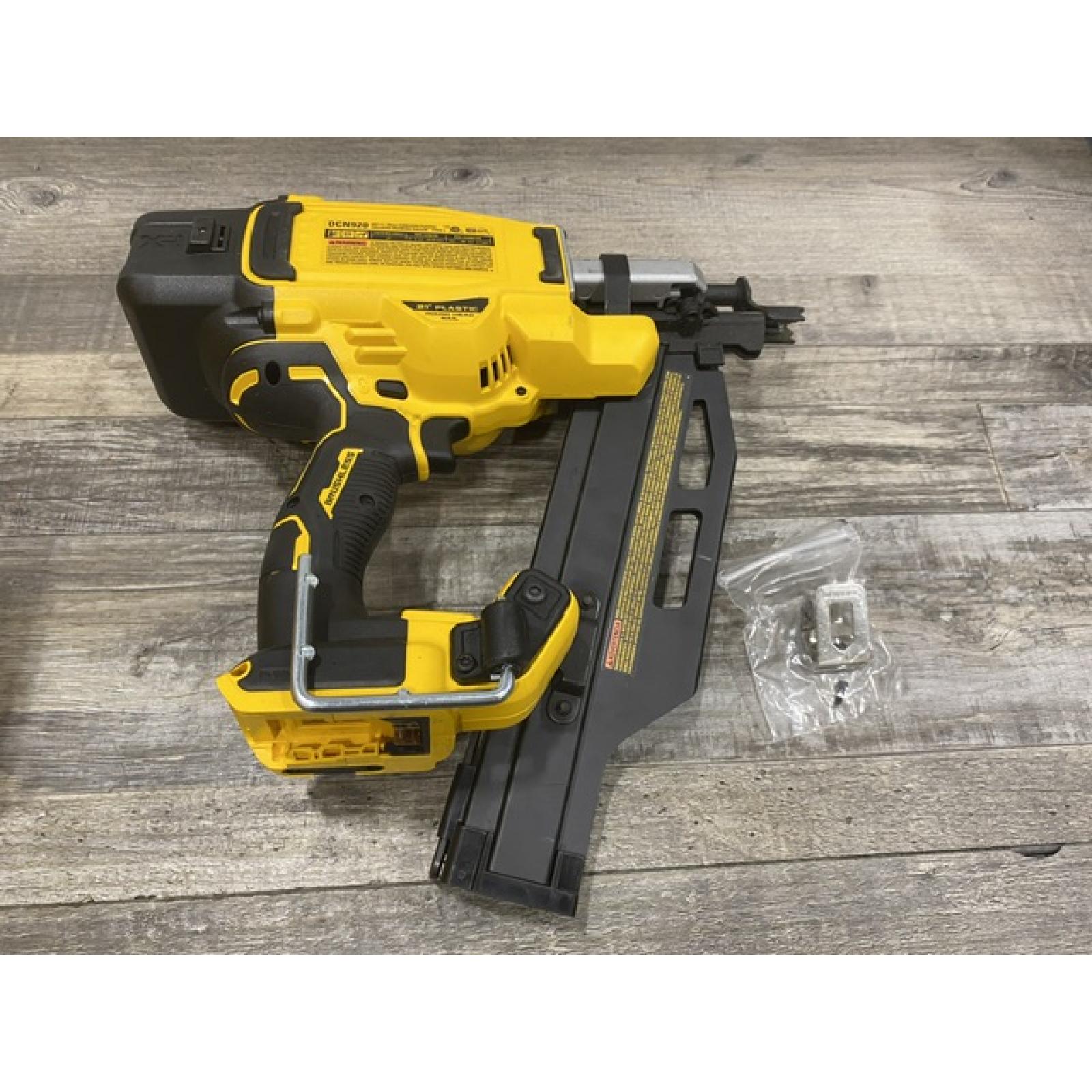AS-IS DEWALT 20-Volt 21° Cordless Framing Nailer (Tool-Only)