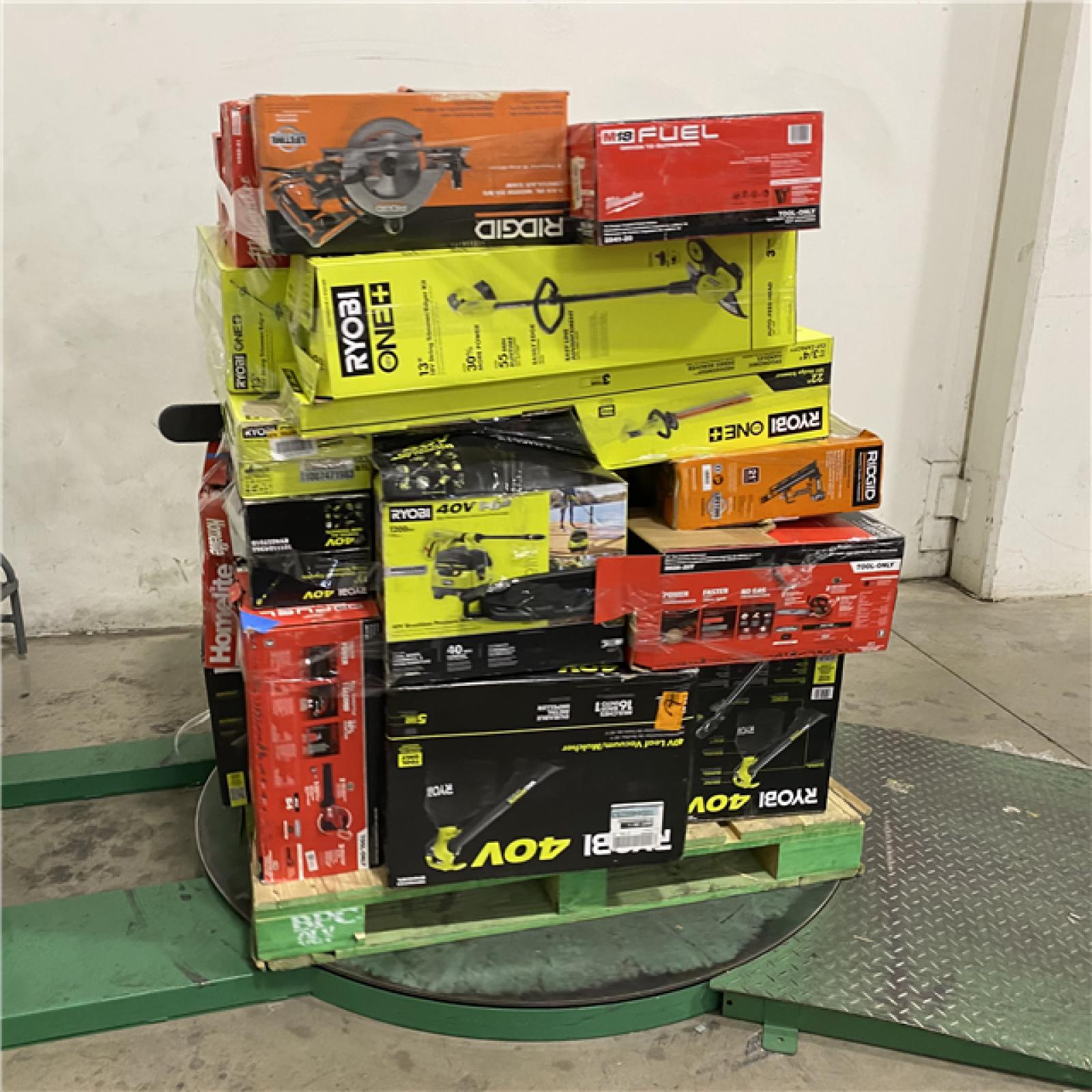 Dallas Location - As-Is Tool Pallet