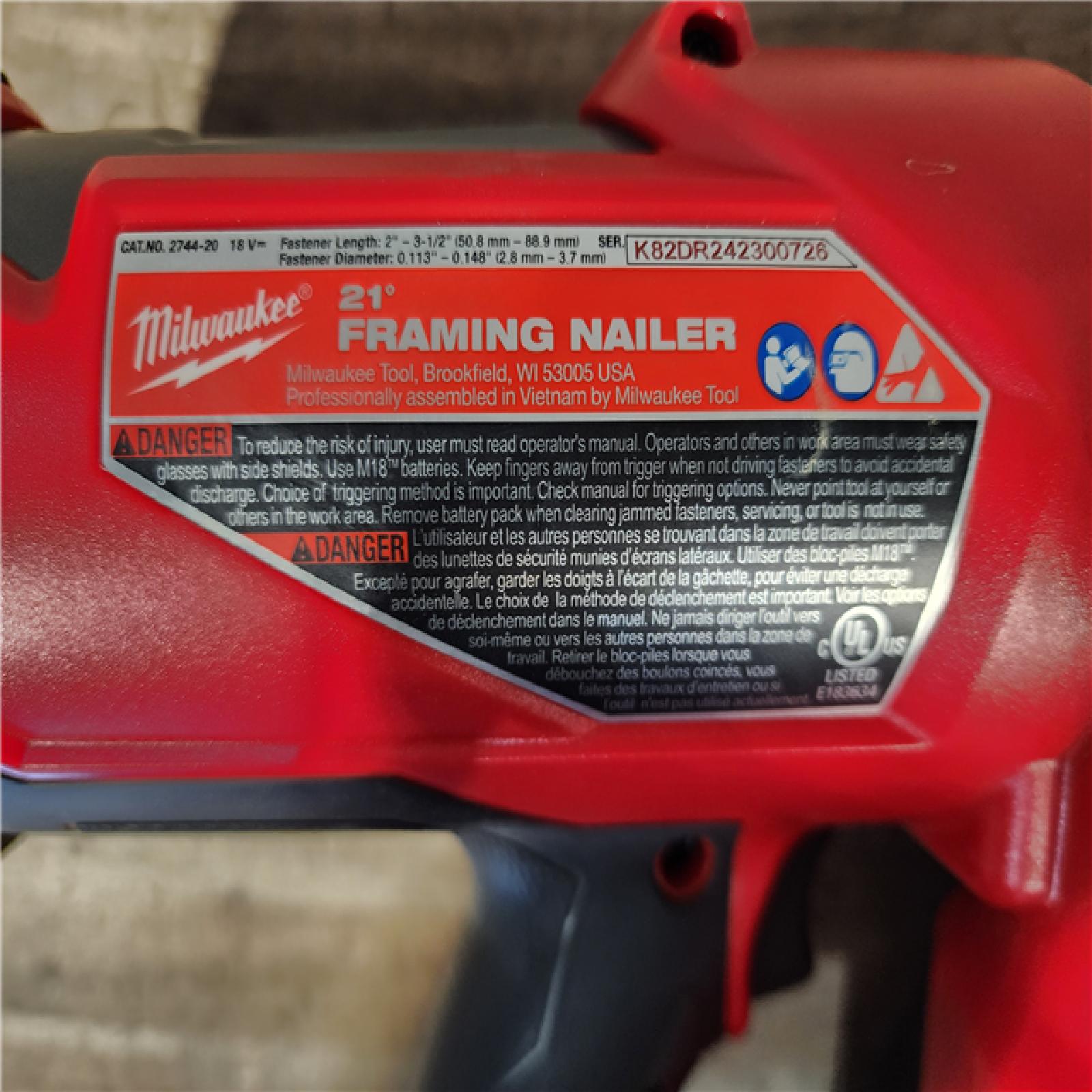 HOUSTON LOCATION - AS-IS Milwaukee 2744-20 M18 FUEL 3-1/2 in. 18V 21-Degree Lithium-Ion Brushless Cordless Framing Nailer (Tool-Only)
