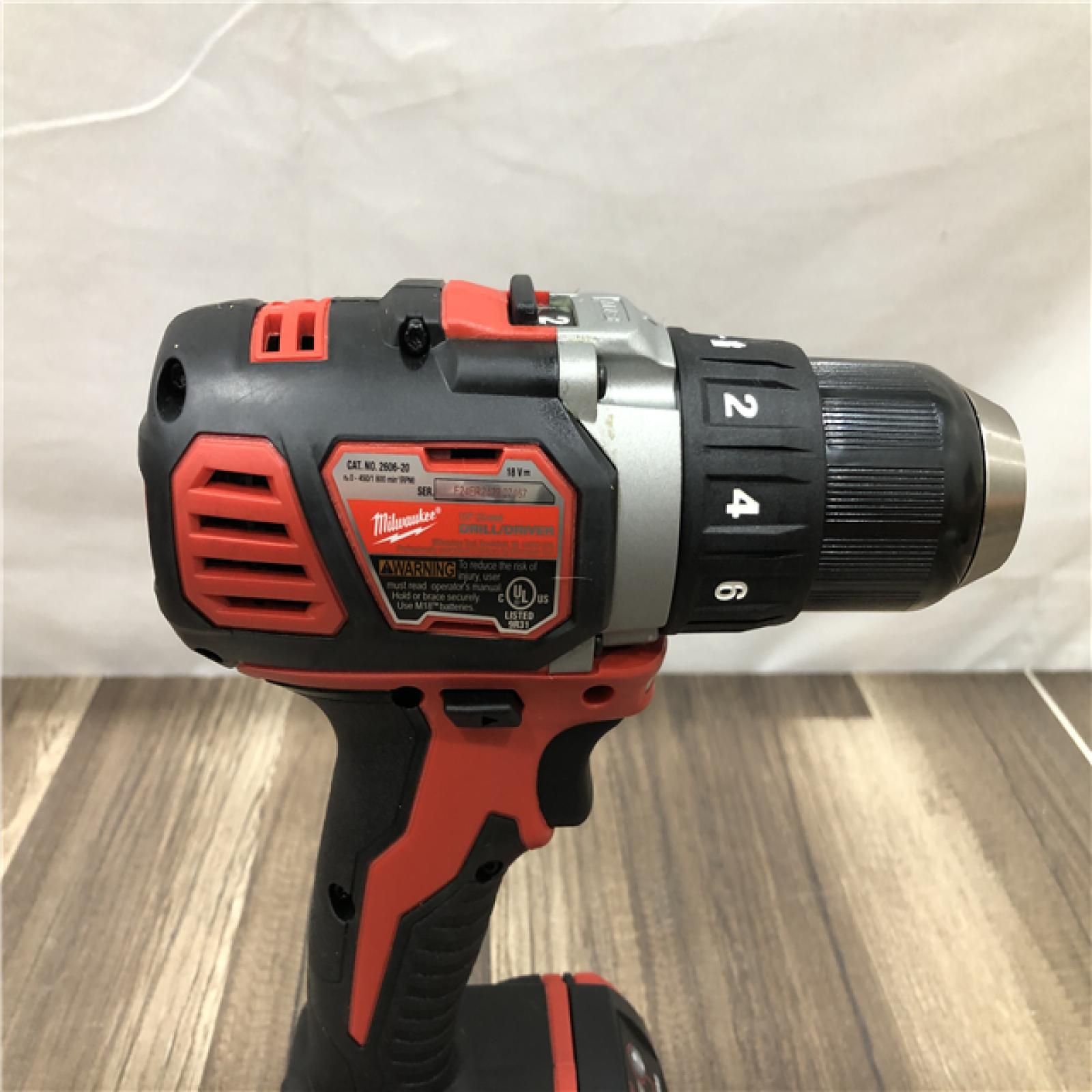 AS-IS Milwaukee 18V Lithium-Ion Cordless Drill Driver/Impact Driver Combo Kit