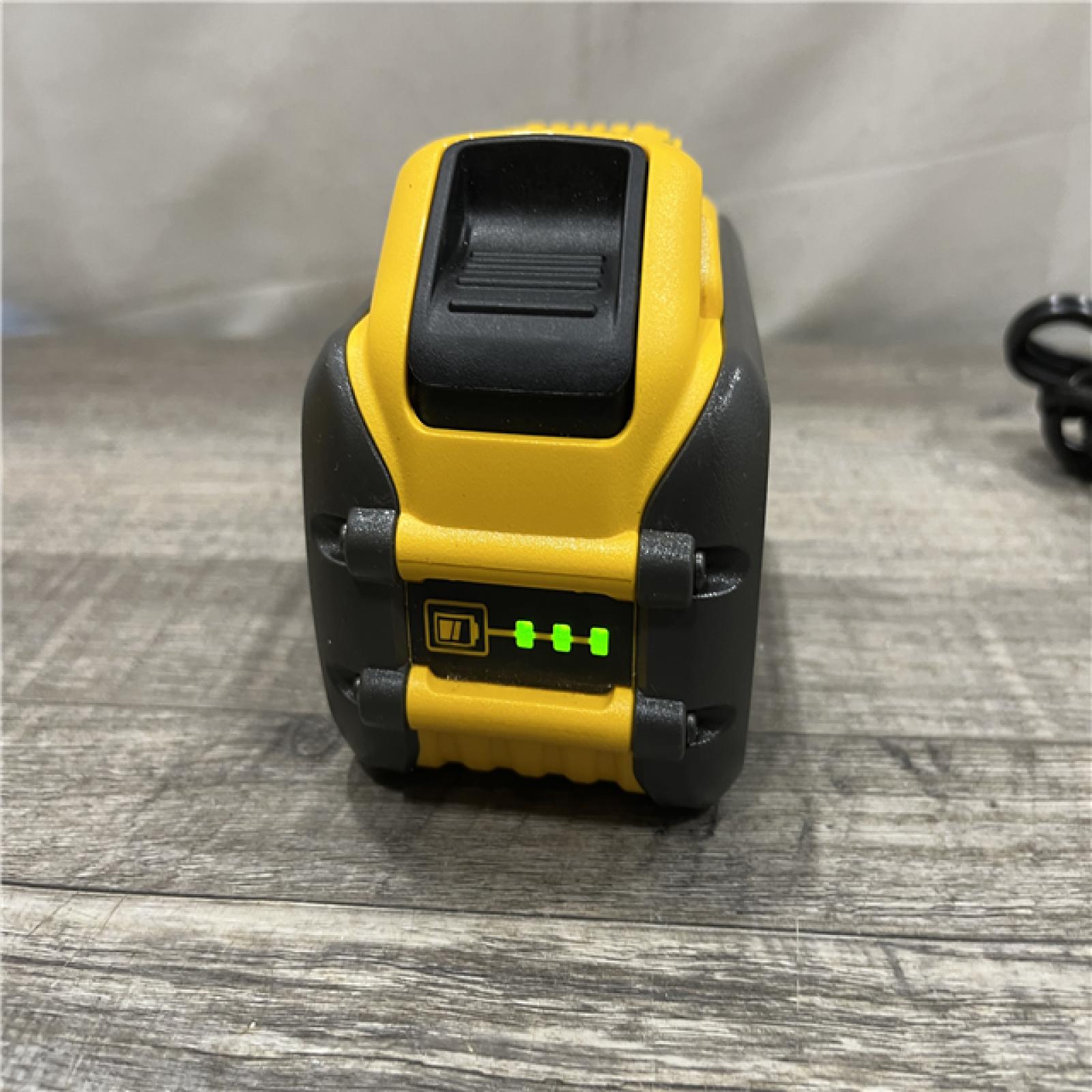 AS-IS DEWALT 20V/60V MAX FLEXVOLT Lithium-Ion 9.0Ah Battery and Charger Starter Kit