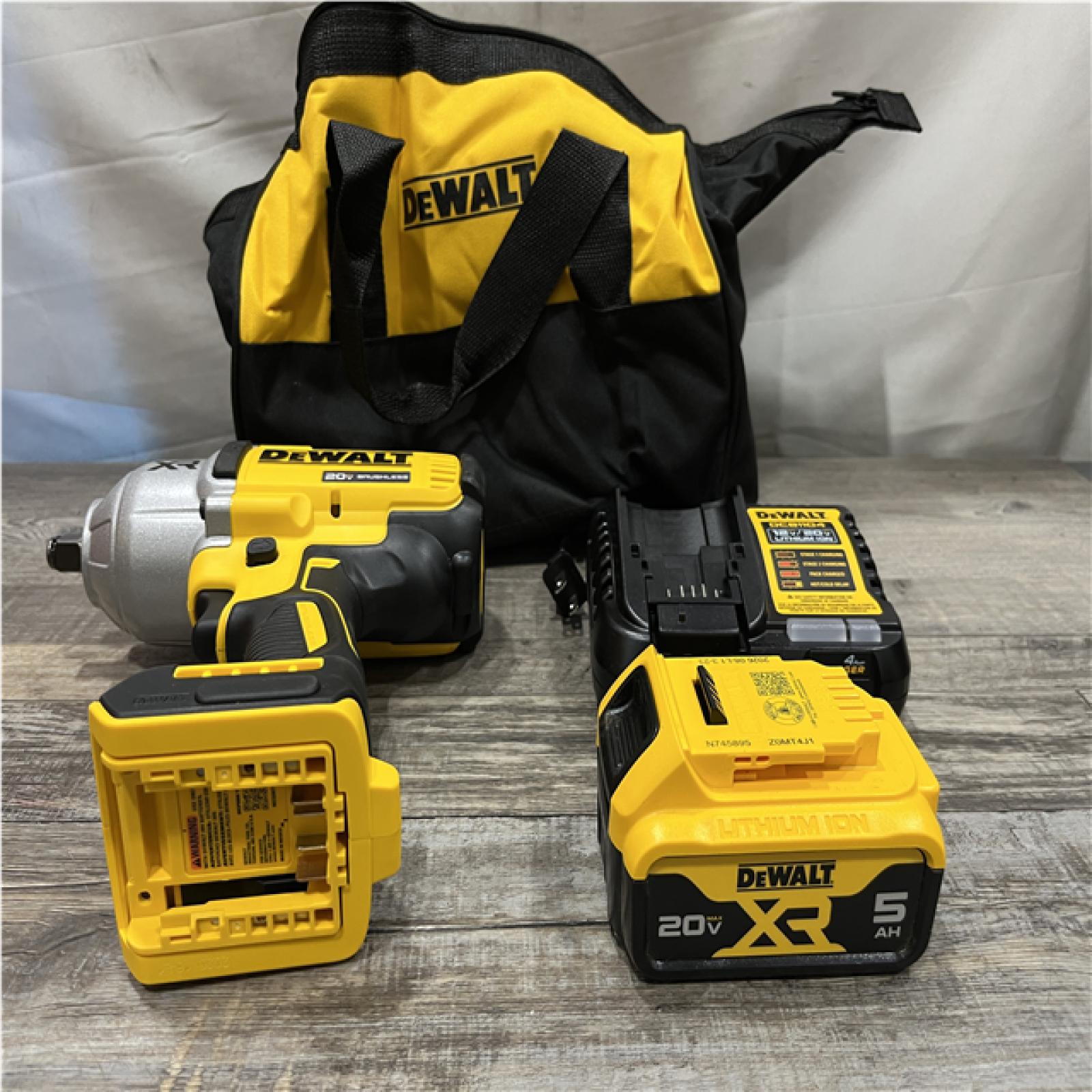 AS-IS DEWALT 20V MAX Lithium-Ion Cordless 1/2 in. Impact Wrench Kit