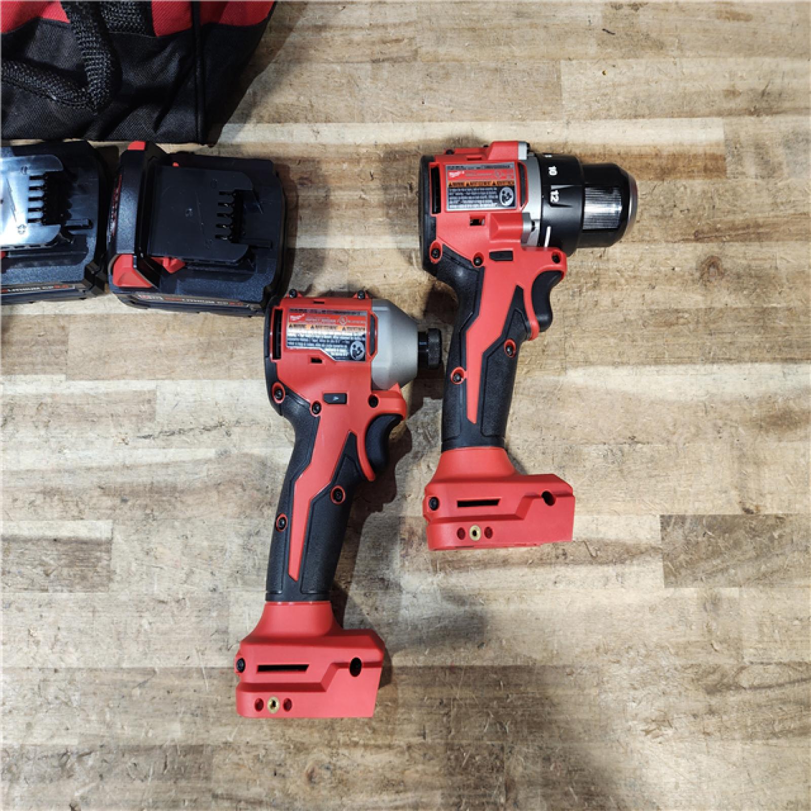 HOUSTON LOCATION - AS - IS Milwaukee 2 Tool Combo Kit W/ (2) Battery & Charger