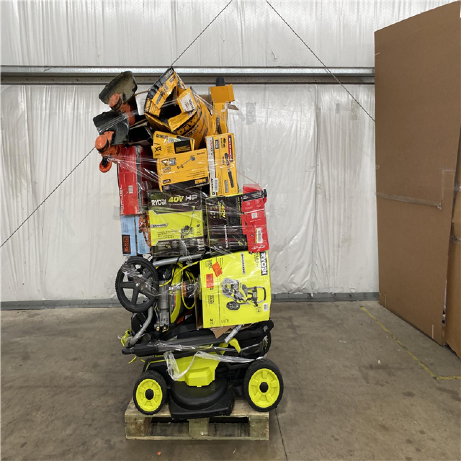 Houston Location AS IS - Tool Pallet
