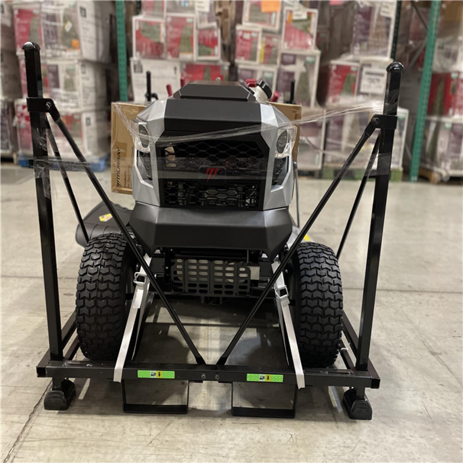 DALLAS LOCATION -  Murray MT100 42 in. 13.5 HP 500cc E1350 Series Briggs and Stratton Engine 6-Speed Manual Gas Riding Lawn Tractor Mower