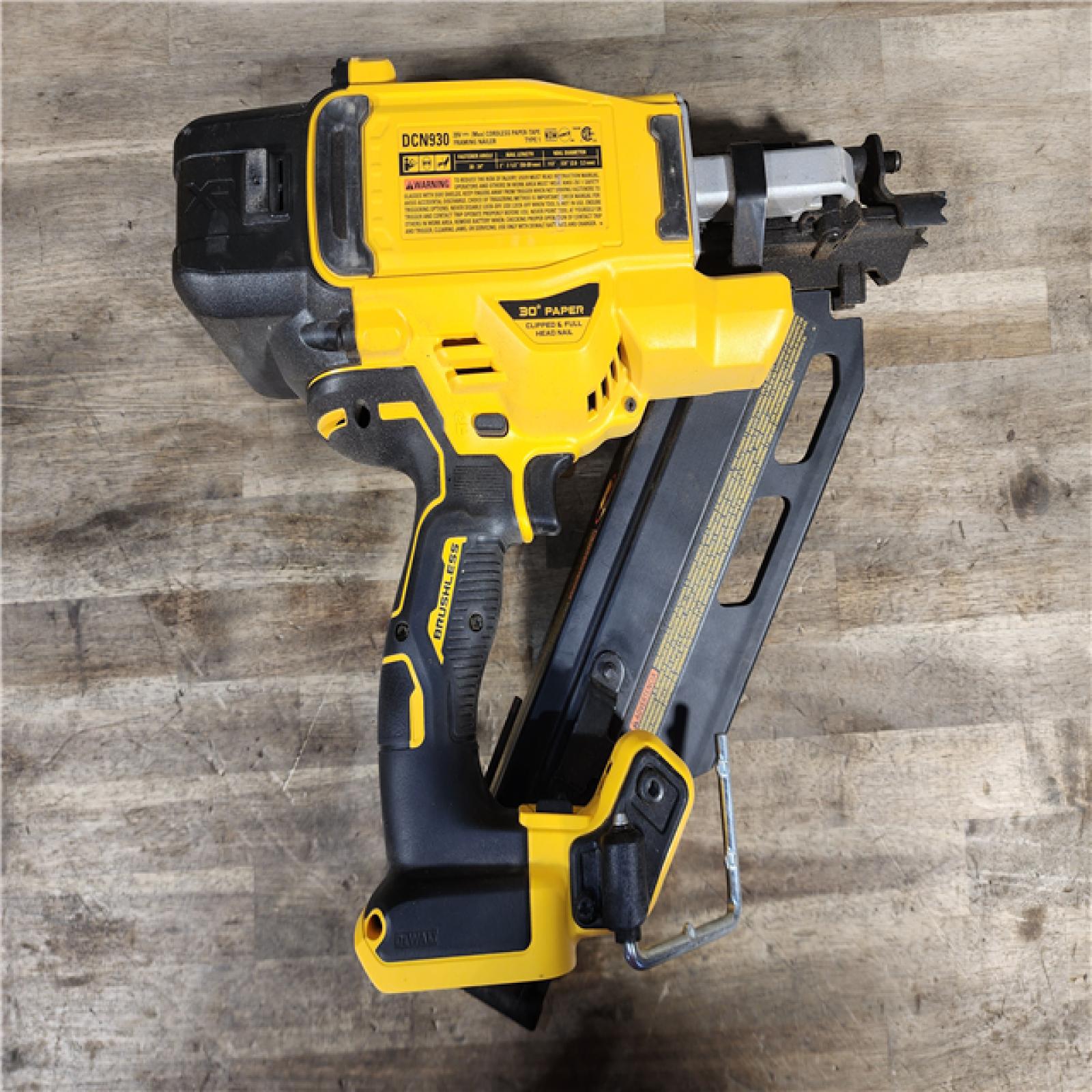 HOUSTON LOCATION - AS-IS DEWALT 20-Volt 30° Cordless Framing Nailer (Tool-Only)
