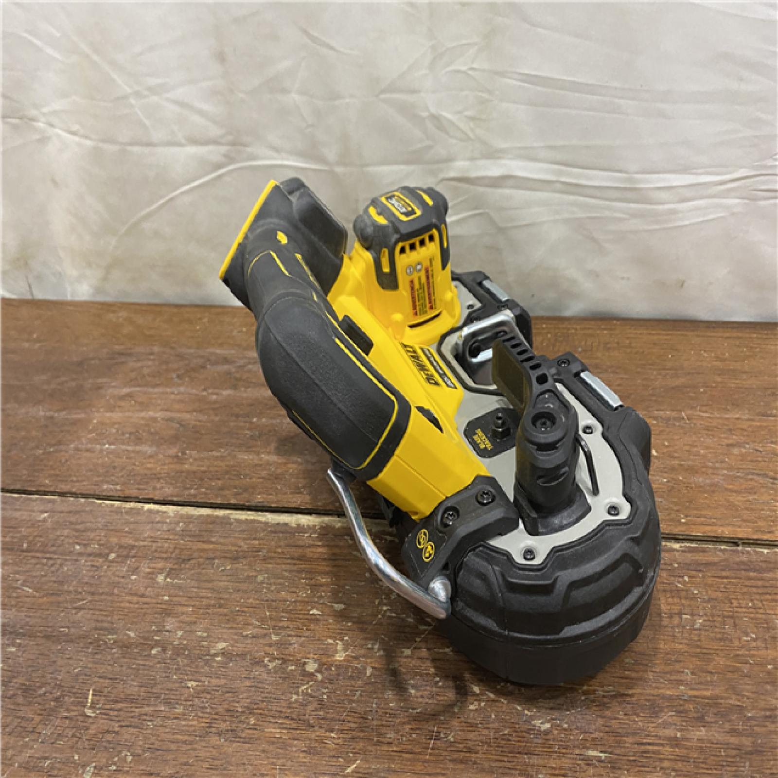 AS-IS Dewalt DCS377B 20V MAX ATOMIC Brushless Cordless 1-3/4  Compact Bandsaw