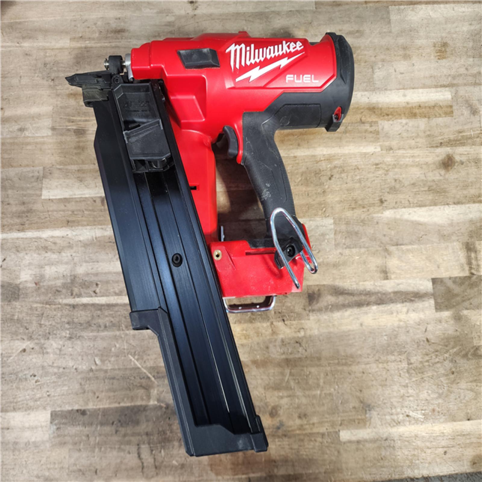 HOUSTON LOCATION - AS-IS Milwaukee 2744-20 M18 FUEL 3-1/2 in. 18V 21-Degree Lithium-Ion Brushless Cordless Framing Nailer (Tool-Only)