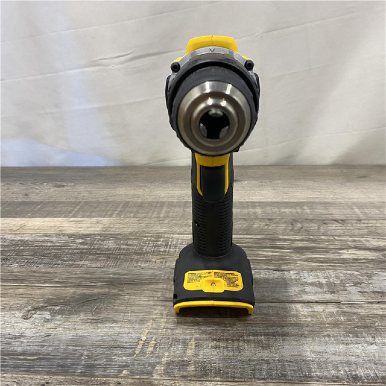 AS-IS DEWALT ATOMIC 20V Cordless 1/2 in. Compact Hammer Drill Kit