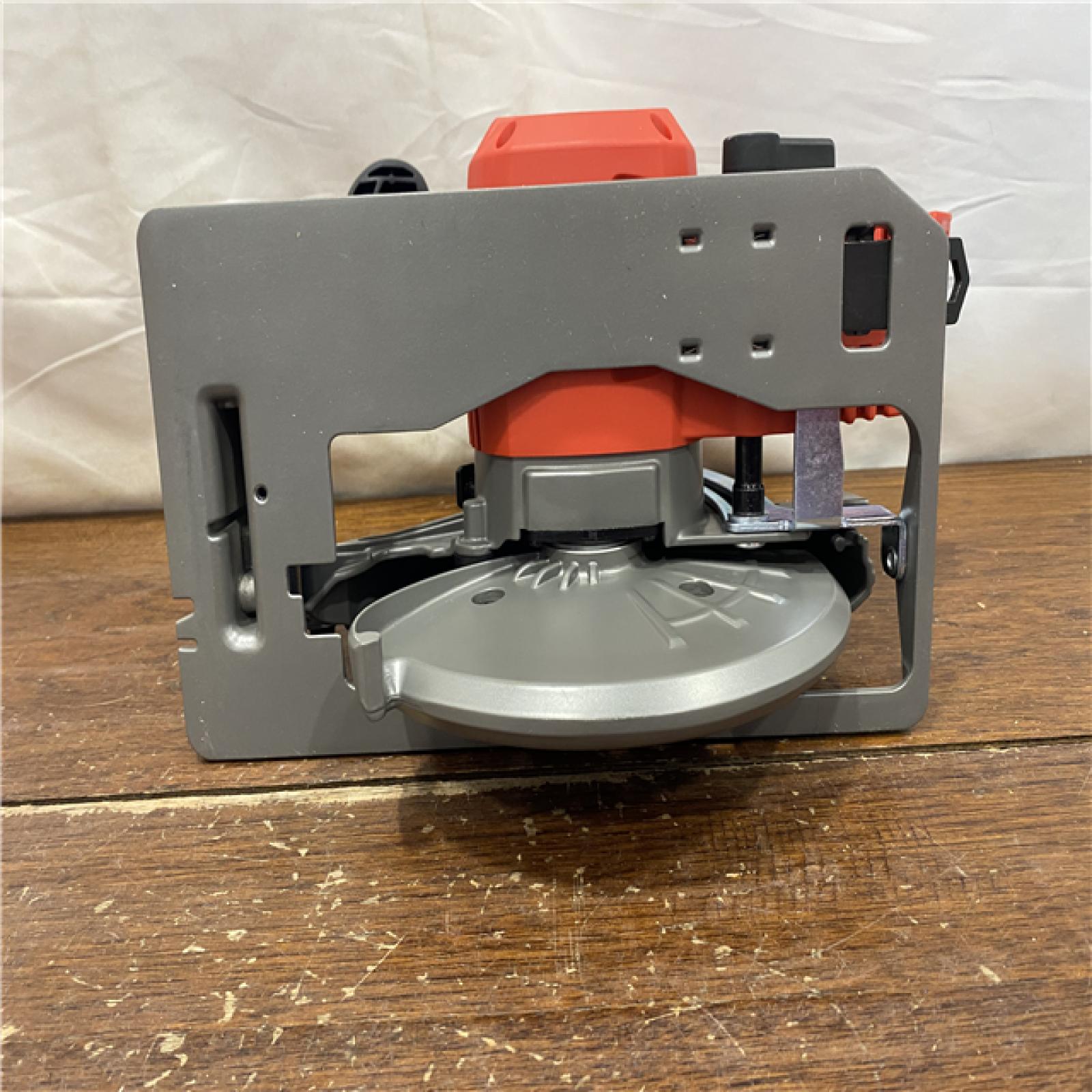 AS-IS Milwaukee Tools M18 FUEL 7-1/4 Circular Saw (Tool Only) 2834-20