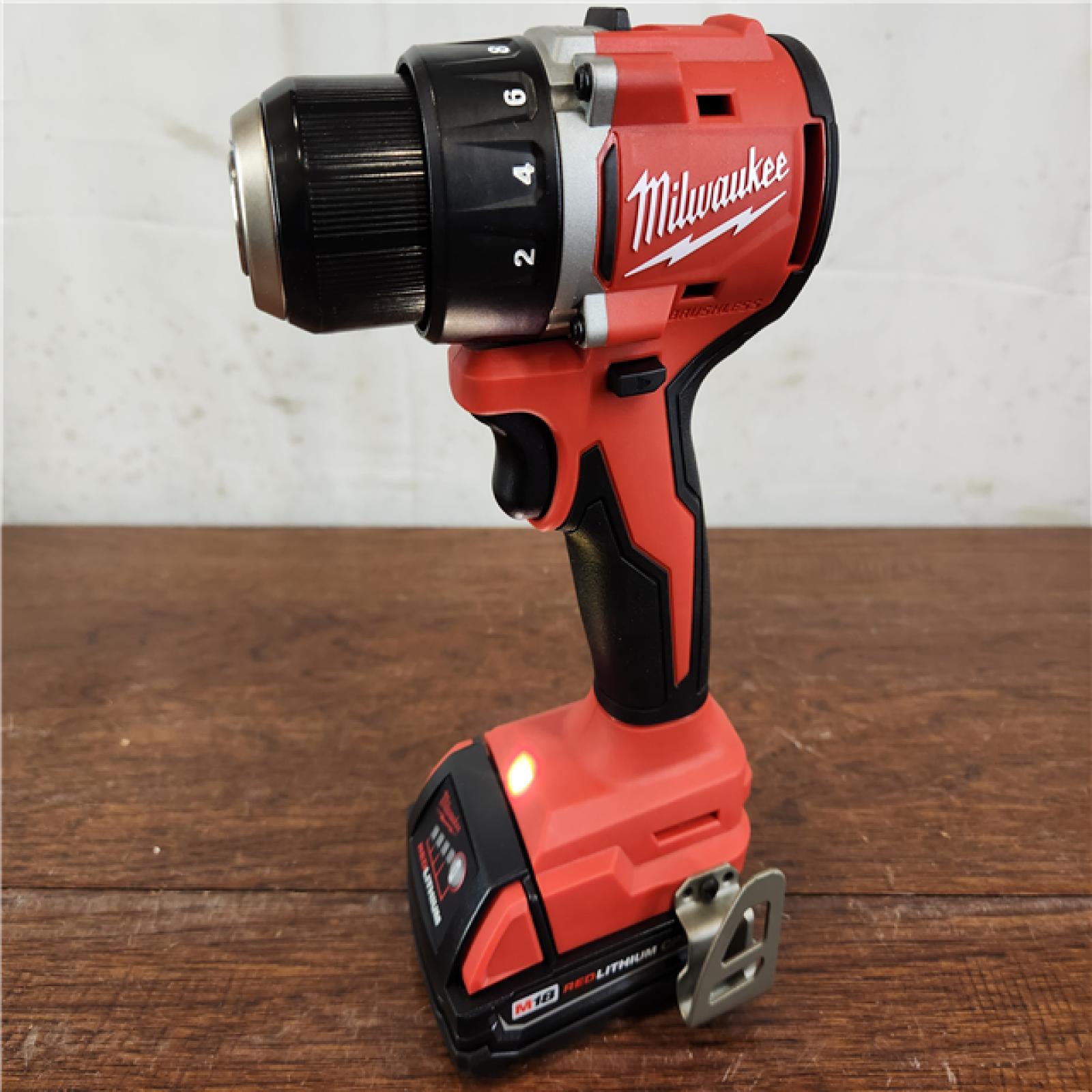 AS-IS Milwaukee M18 18V Lithium-Ion Brushless Cordless Compact Drill/Driver Kit