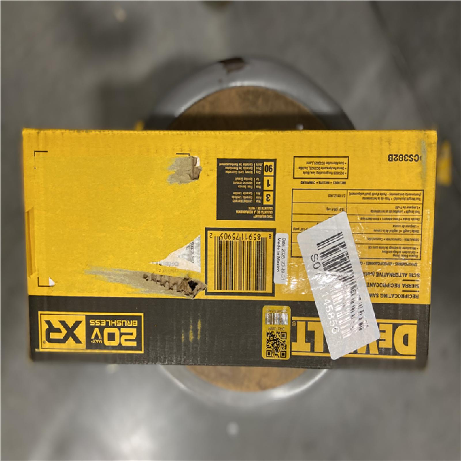 NEW! - DEWALT 20V MAX Cordless Brushless Reciprocating Saw (Tool Only)